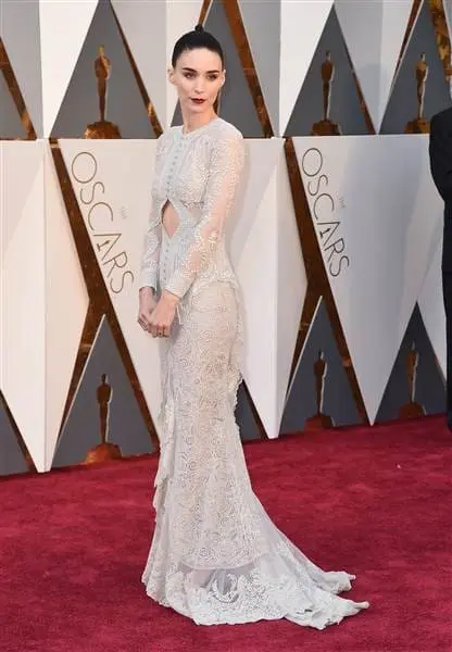 rooney-mara-002-today-160228_acee95ed85dfd4889605382321e1227e.today-inline-large