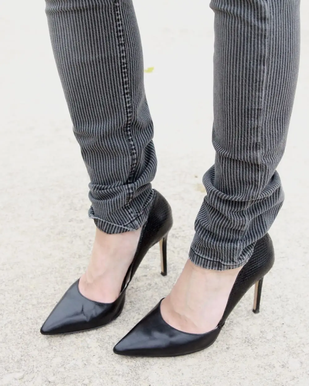 Criss Cross Tee, pumps, skinny jeans, gray jeans, striped jeans, etienne marcel, designer jeans, for less, affordable, outlet, wide pumps, 