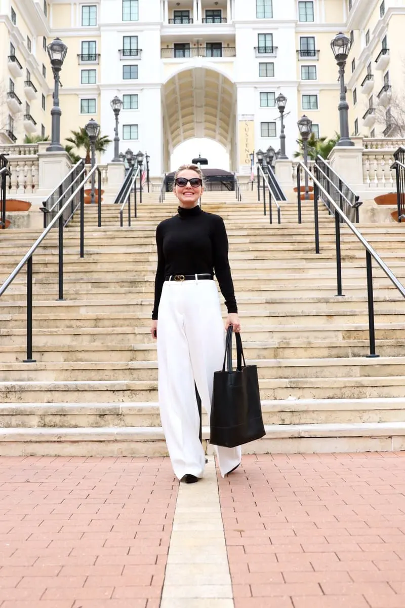 beautiful, elegant, high rise, winter white pants will make your legs look incredibly long and you will also look luxe and feminine