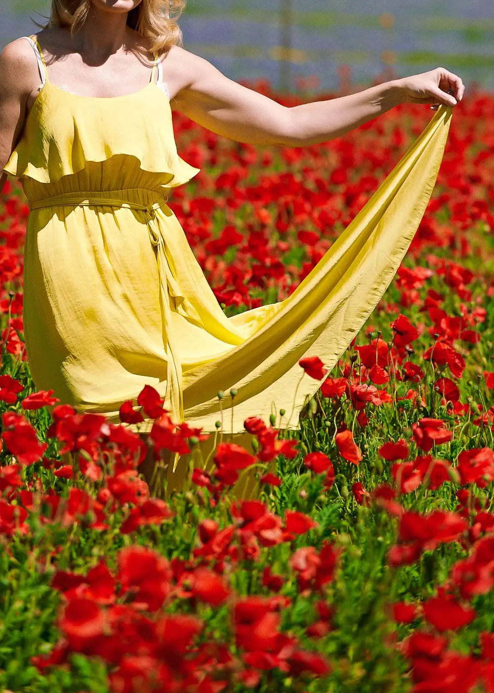 Off shoulder yellow, silky dress by Bardot on fashion blogger and youtuber, Erin Busbee, at Wildseed Farms in Fredericksburg, Texas