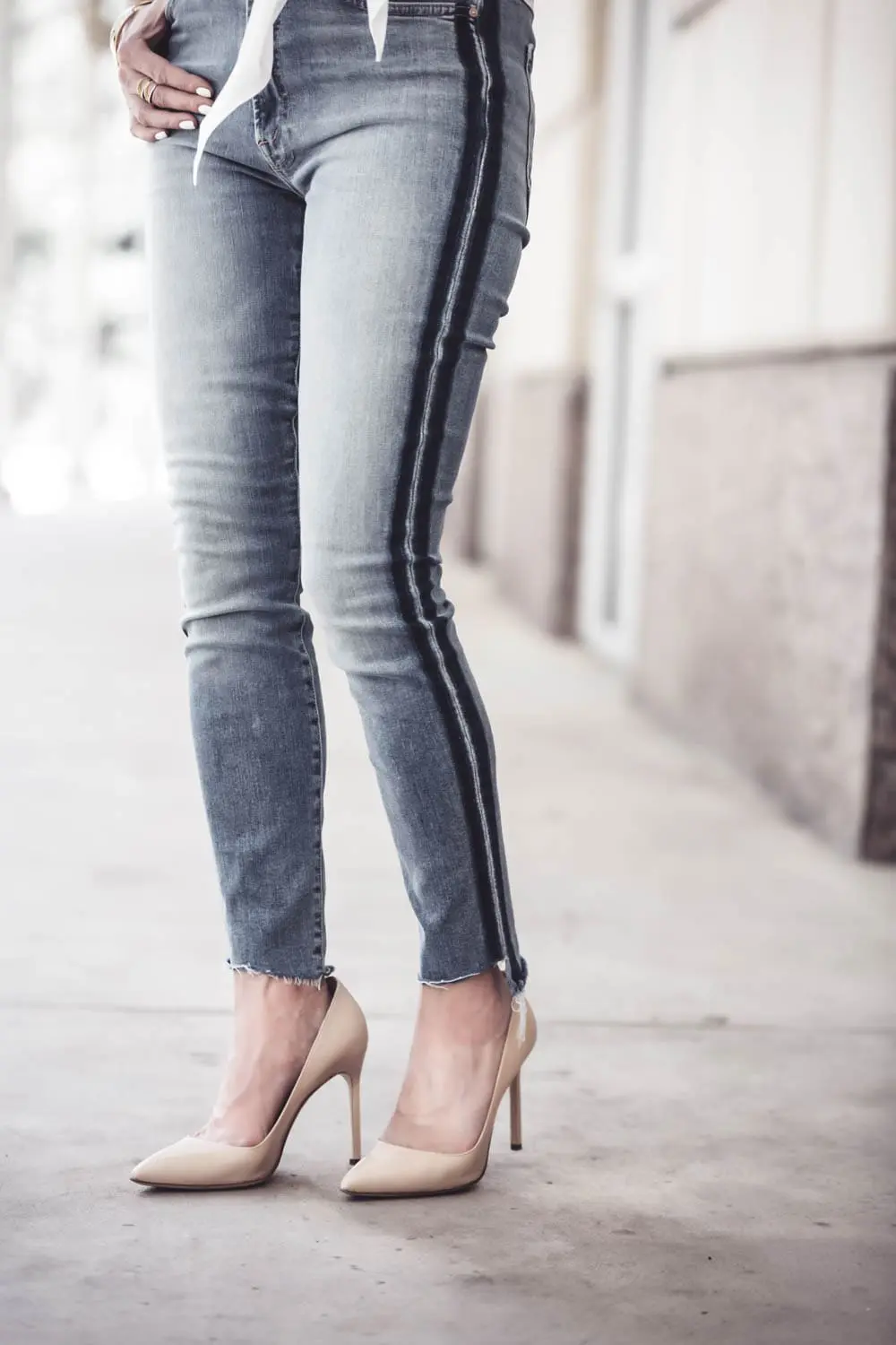 My favorite, most slimming jeans, by mother denim, in kitty racing stripe, with white top, Reward Style Blogger Conference // What I Wore // In this post, I feature 5 outfits that I wore to RStheCON including jeans, dresses, gowns, etc.!