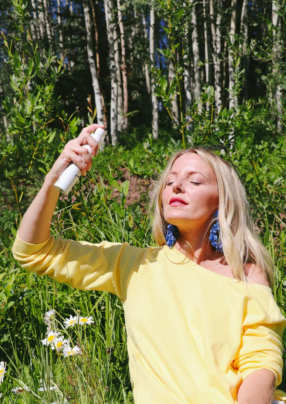 Supergoop anti-aging sunscreen, staying sun safe at elevation with supergoop refresh mist