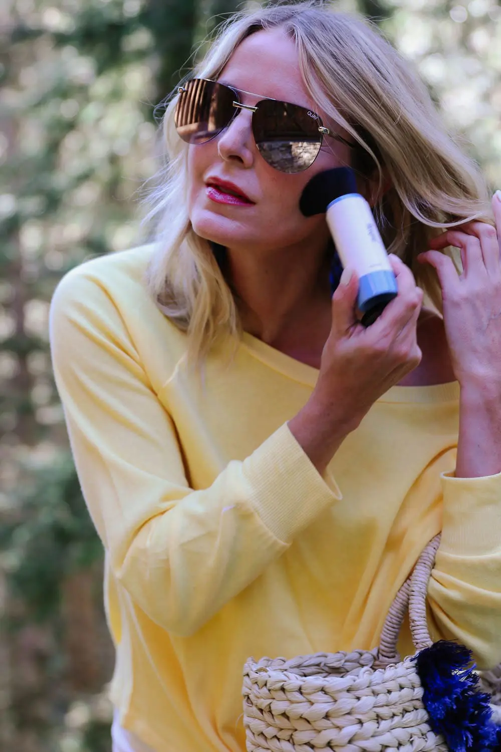supergoop anti-aging, sunscreen powder that you can apply over your makeup