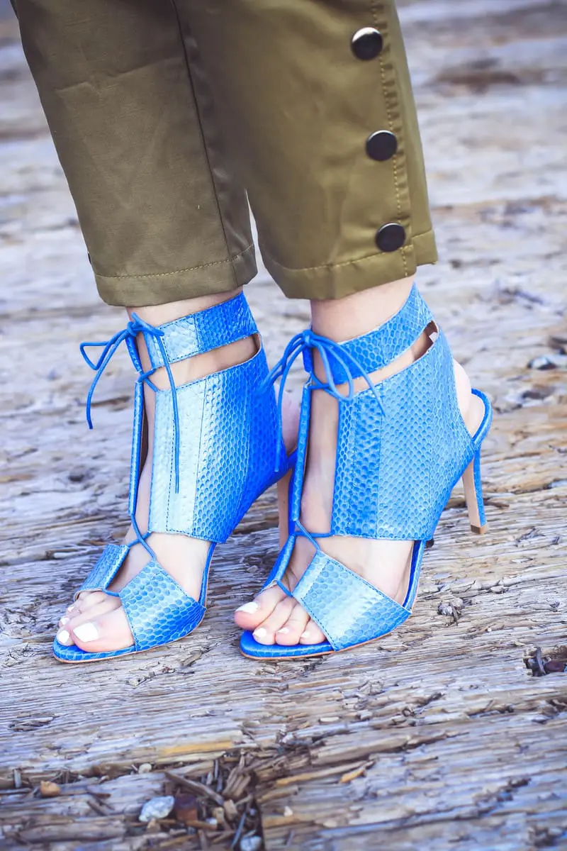 loeffler randall blue python sandals, fashion blogger erin busbee, busbee style, telluride colorado