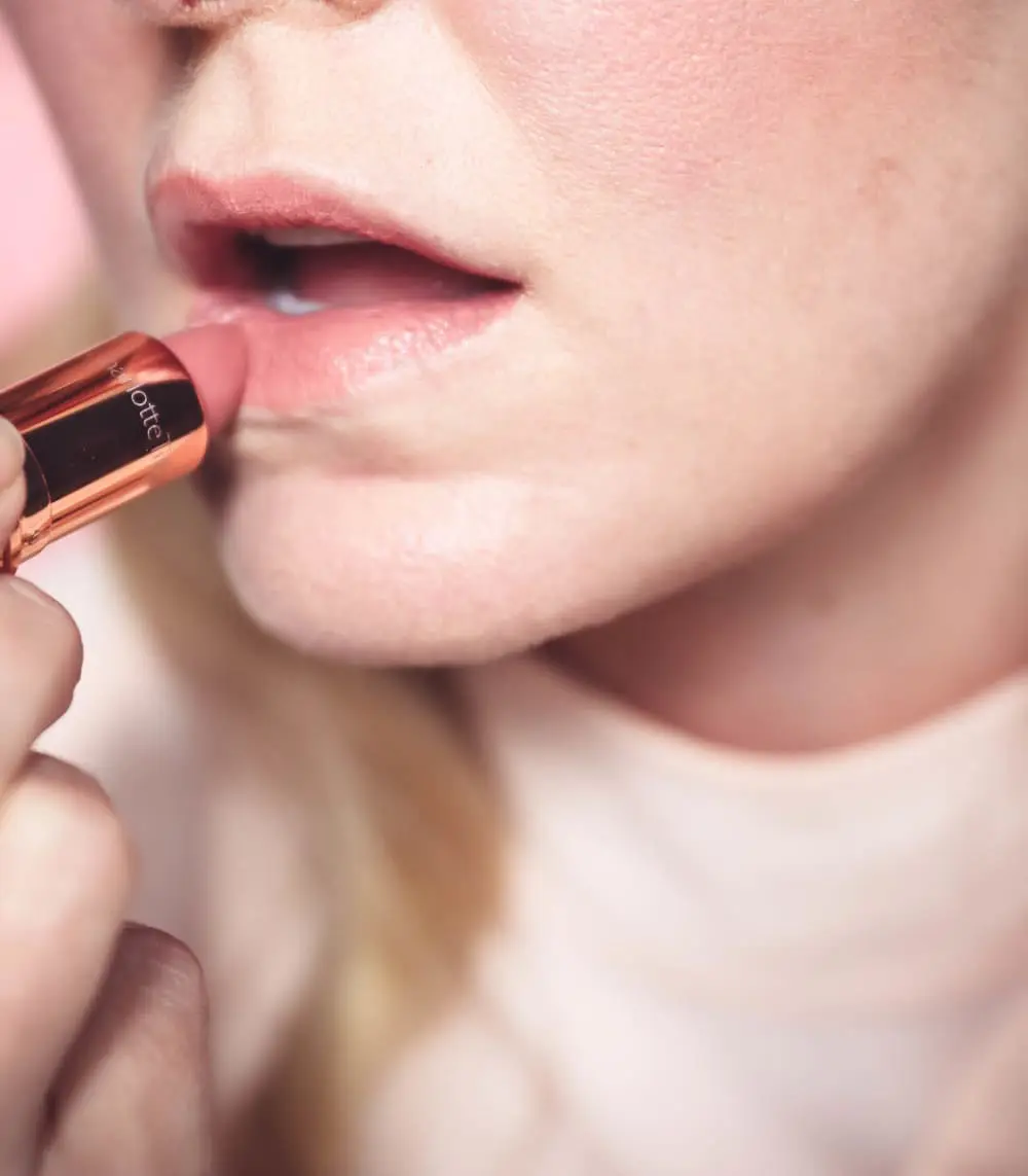 5-Minute makeup routine featuring charlotte tilbury bitch perfect lipstick