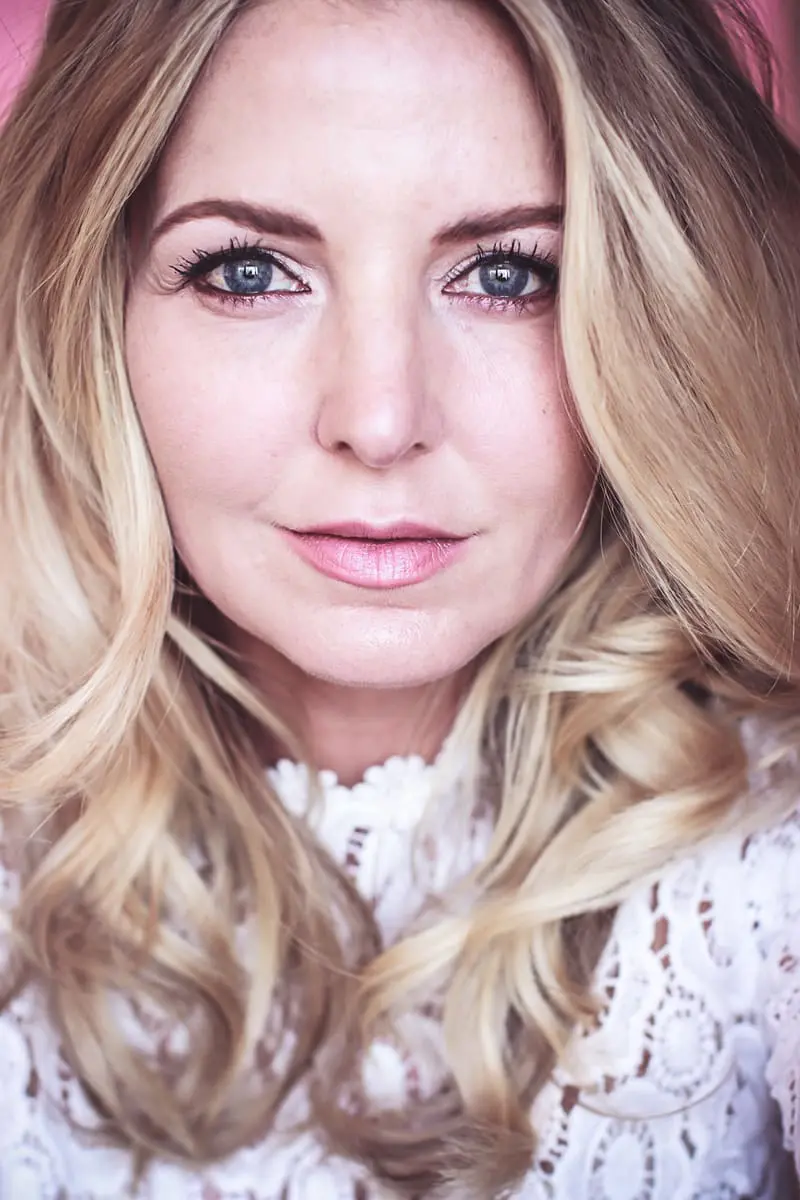 makeup gift sets, ulta cosmetics, benefit cosmetics, reviewed by beauty blogger Erin Busbee of Busbee Style