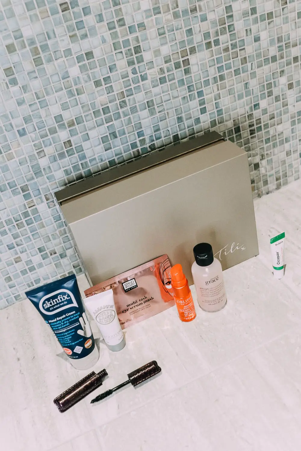 Try It Love It Beauty Box from QVC reviewed by beauty blogger over 40 Erin Busbee of BusbeeStyle.com 
