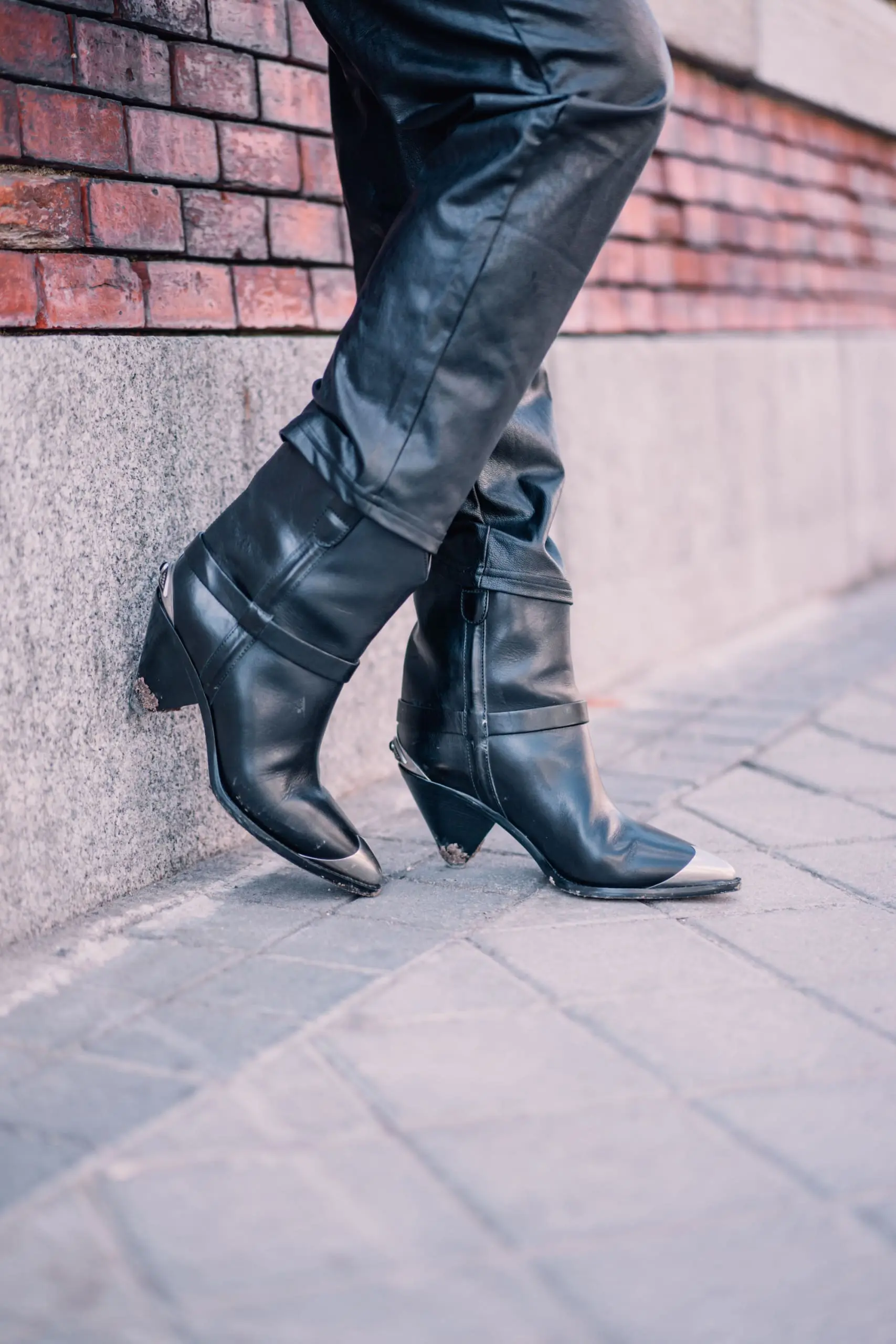 commando vegan leather pants, white button down, Isabel marant boots, favorite fall boots and booties
