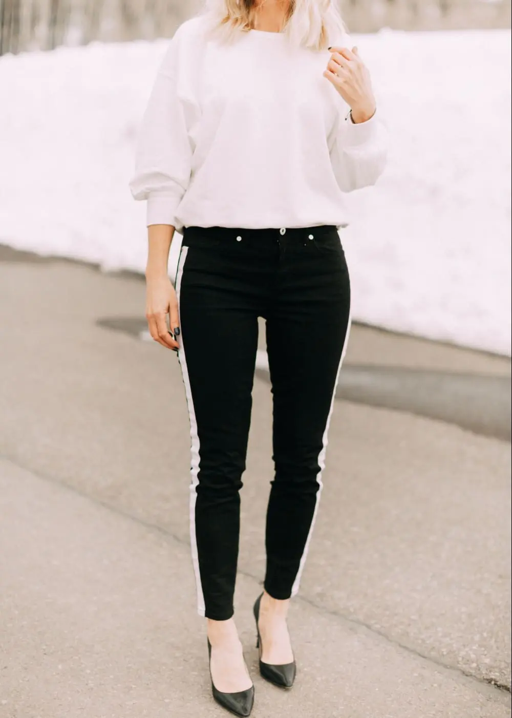 slimming affordable jeans by sofia vergara for walmart in a stylish outfit with black high heel pumps and white top