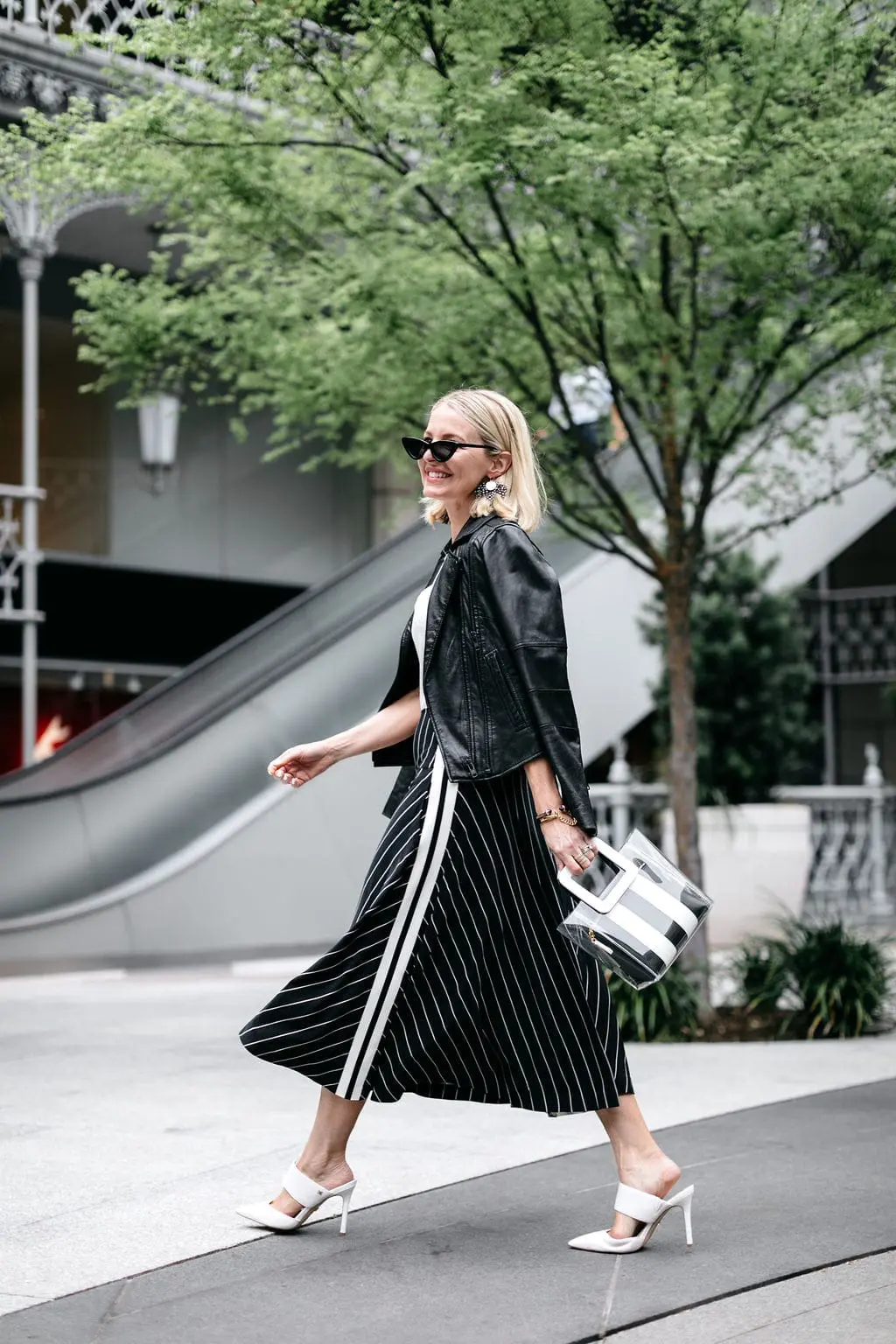 How To Mix Prints, Fashion blogger Erin Busbee of BusbeeStyle.com wearing a striped Norma Kamali skirt, white Sam Edelman Hope Pumps, white LNA tee, 