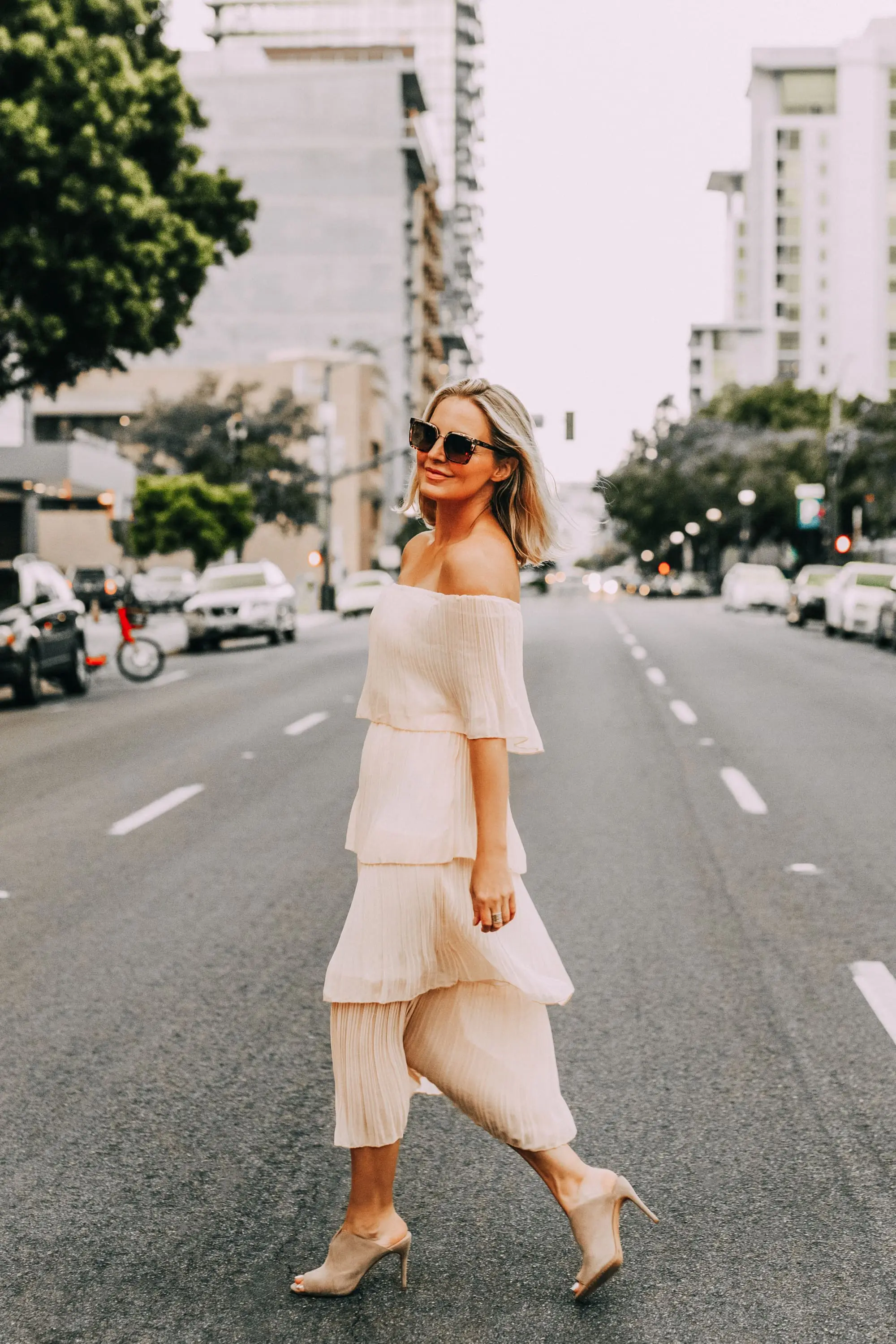 Tiered Amazon Dress, Fashion blogger Erin Busbee of BusbeeStyle.com wearing the popular tiered dress from Amazon in pink with nude Vince Camuto peep toe mules in San Diego, California