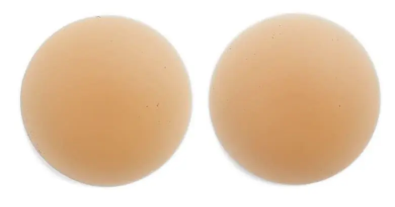 Must-Have Undergarments, Fashion blogger Erin Busbee of BusbeeStyle.com sharing the undergarments you have to have in your wardrobe including nippies