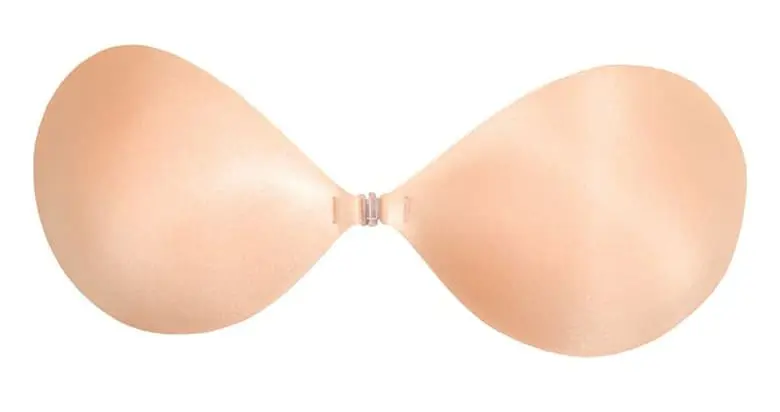 Must-Have Undergarments, Fashion blogger Erin Busbee of BusbeeStyle.com sharing the undergarments you have to have in your wardrobe including a NuBra