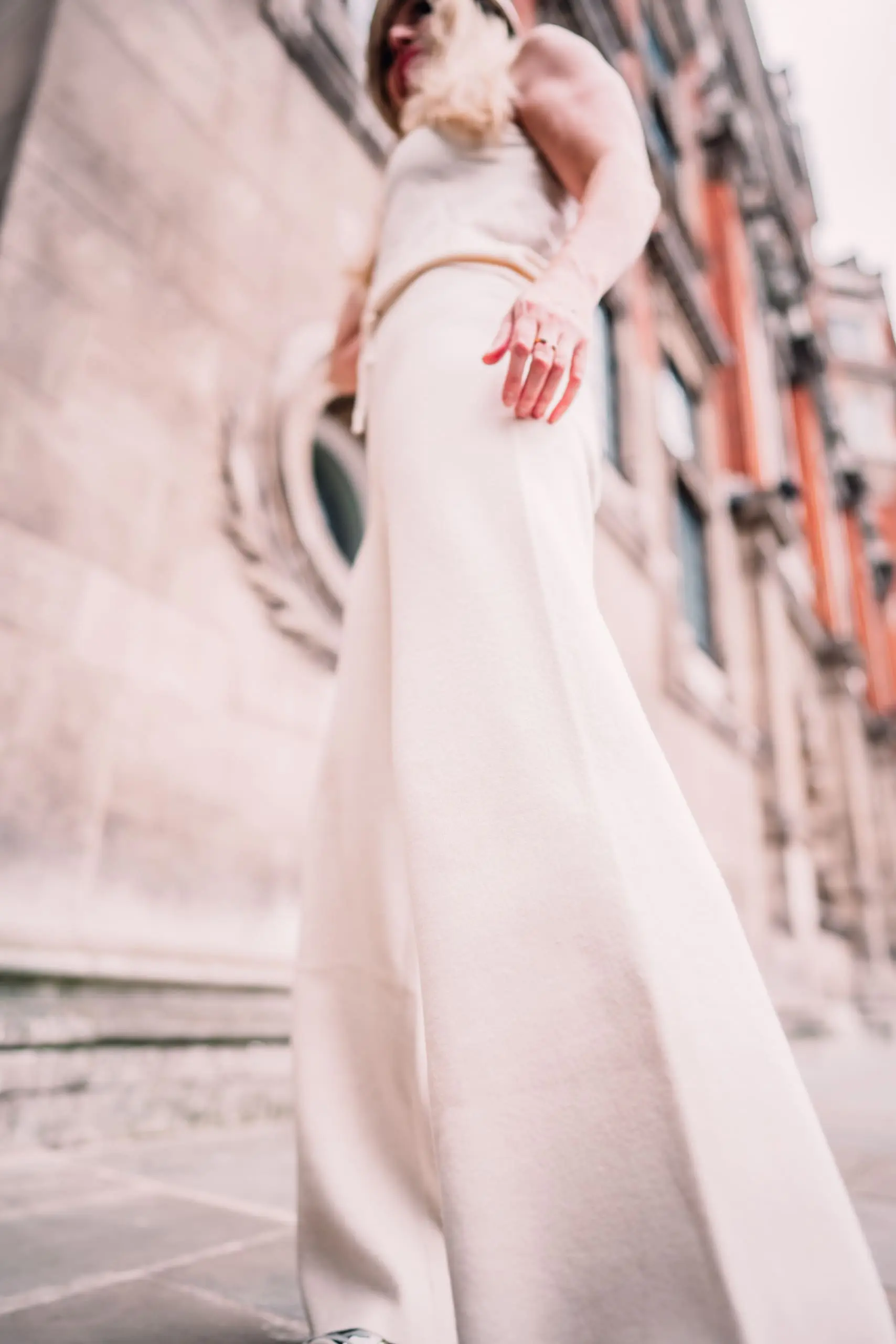 elegant loungewear, chic trench outfits, chic trench outfit, erin busbee, mango palazzo knit pants, mango sleeveless turtleneck sweater, london, england, how to wear a trench, casual trench outfit