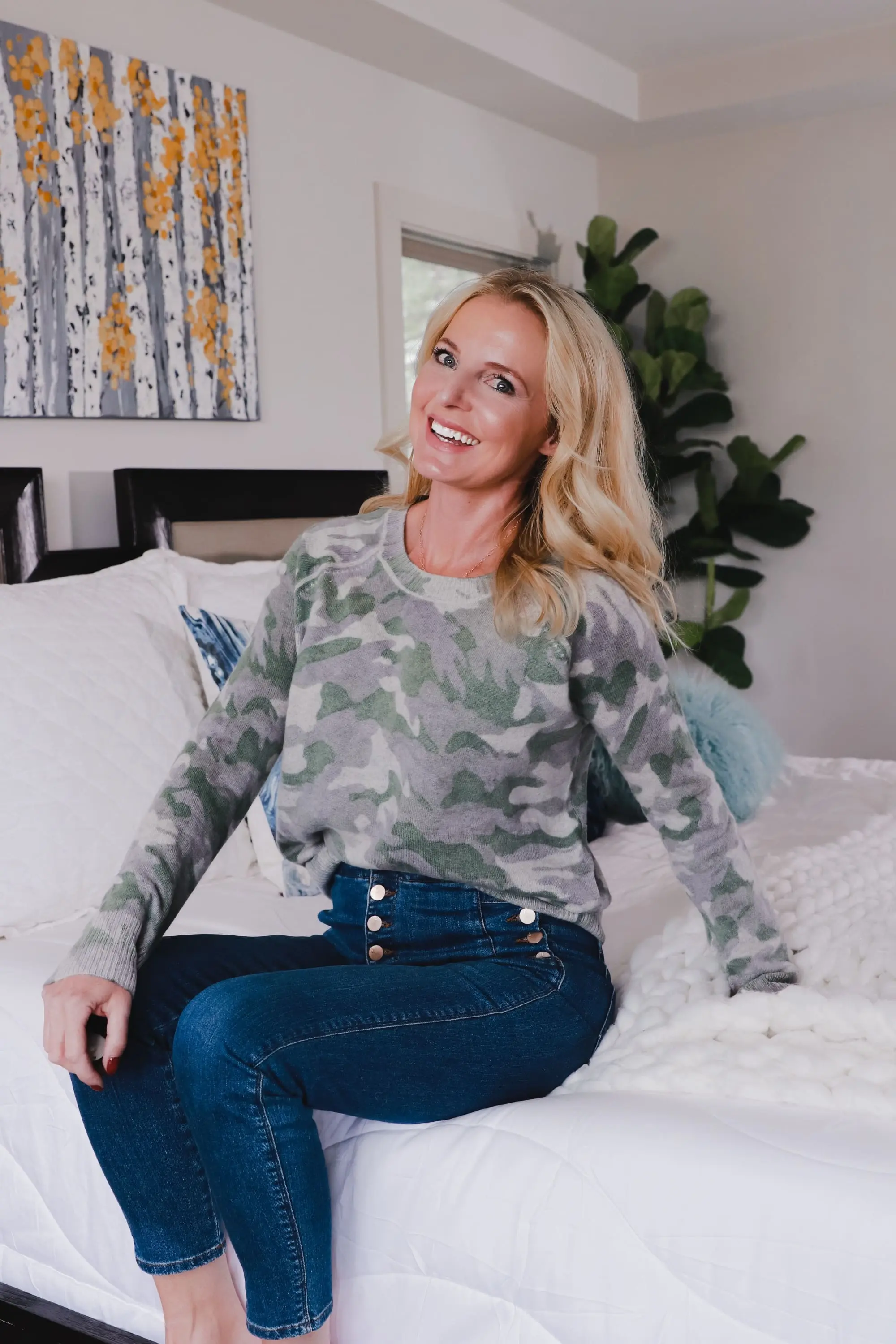 affordable women's cashmere sweaters, Aqua Cashmere Sweater, fashion blogger Busbee Style wearing green camo cashmere sweater with J Brand Natasha jeans