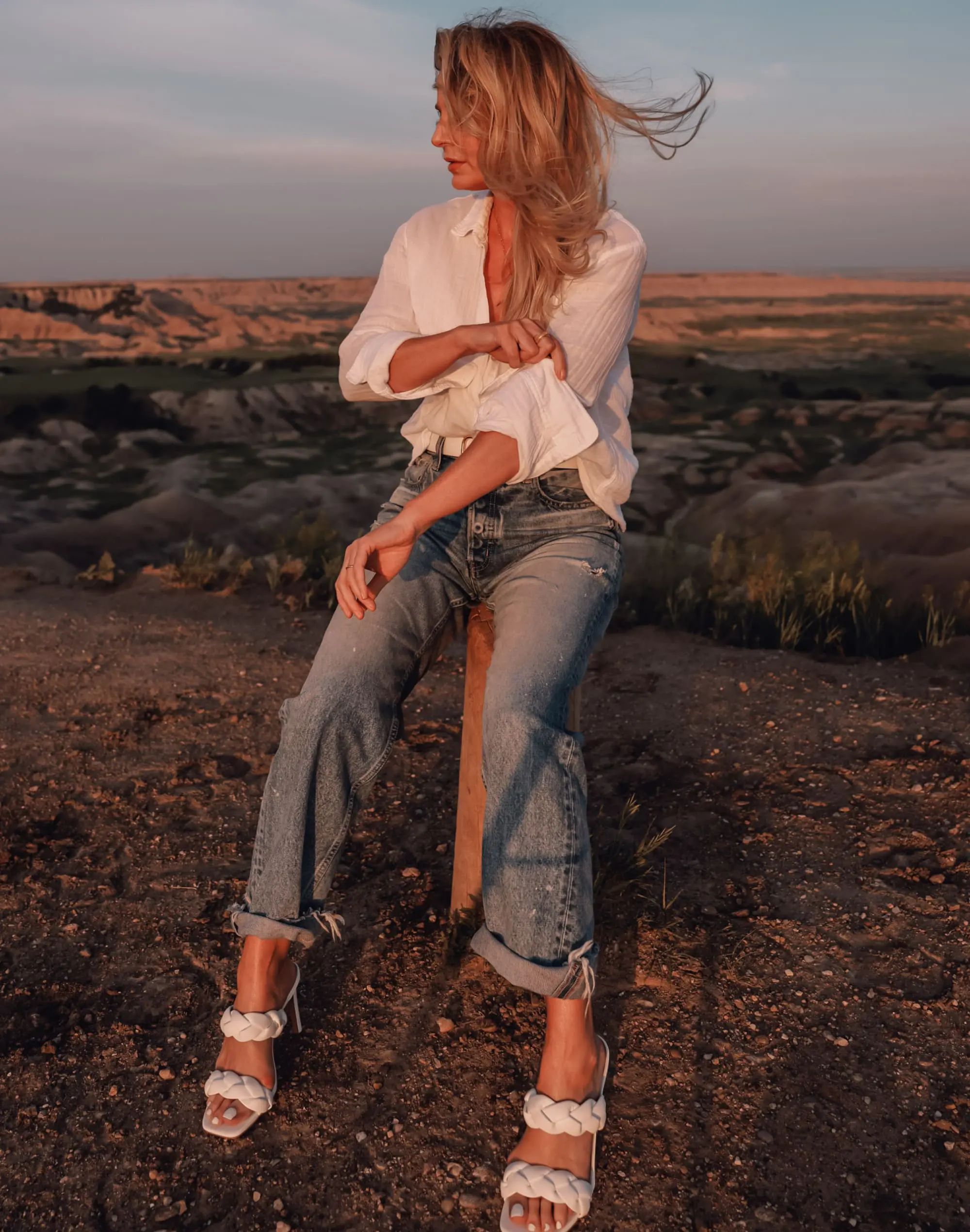 baggy jeans by Moussy Vintage on fashion over 40 blogger Erin Busbee paired with Rails white button down shirt