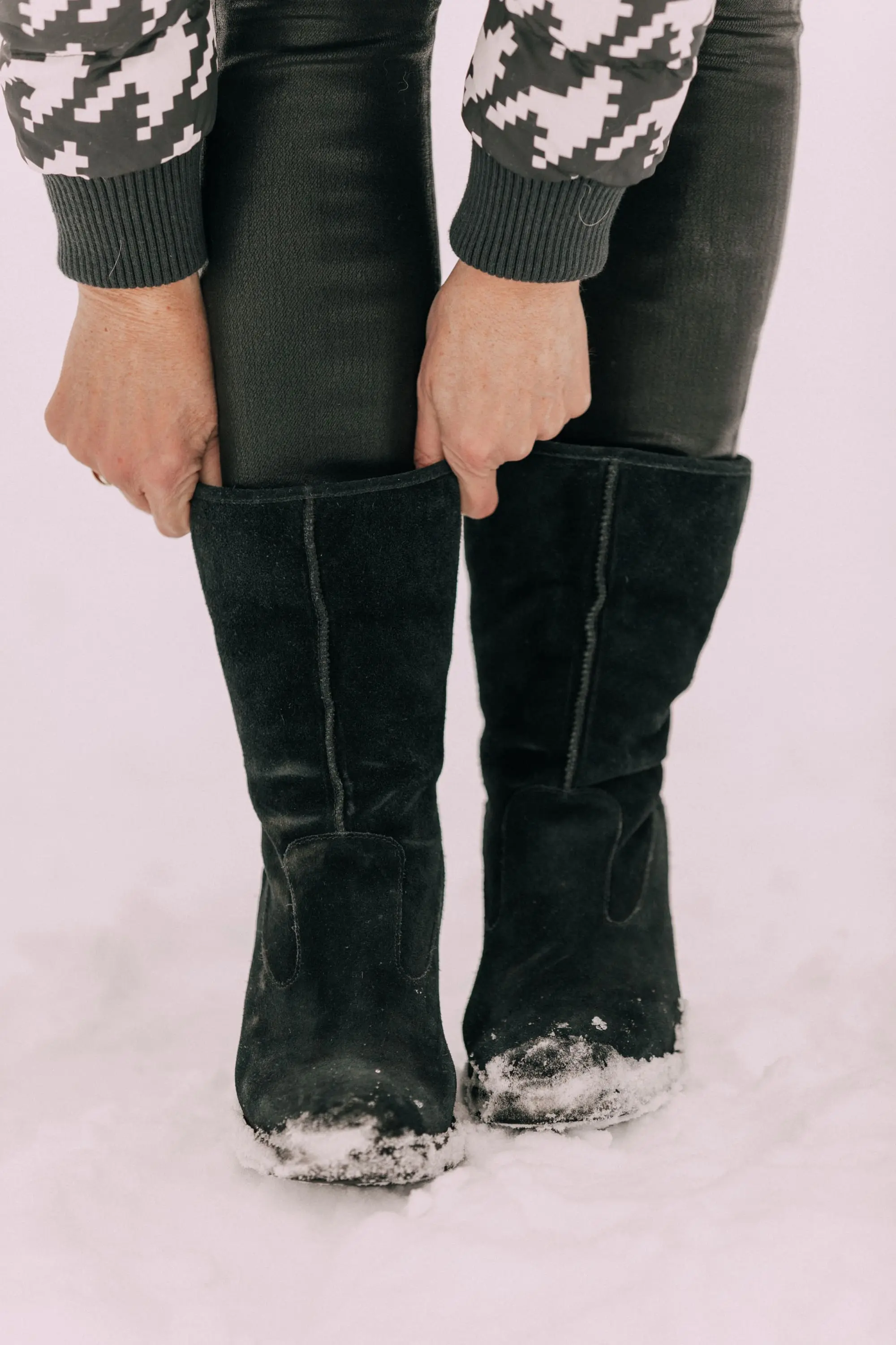the best waterproof stylish boots for snow, ugg boots