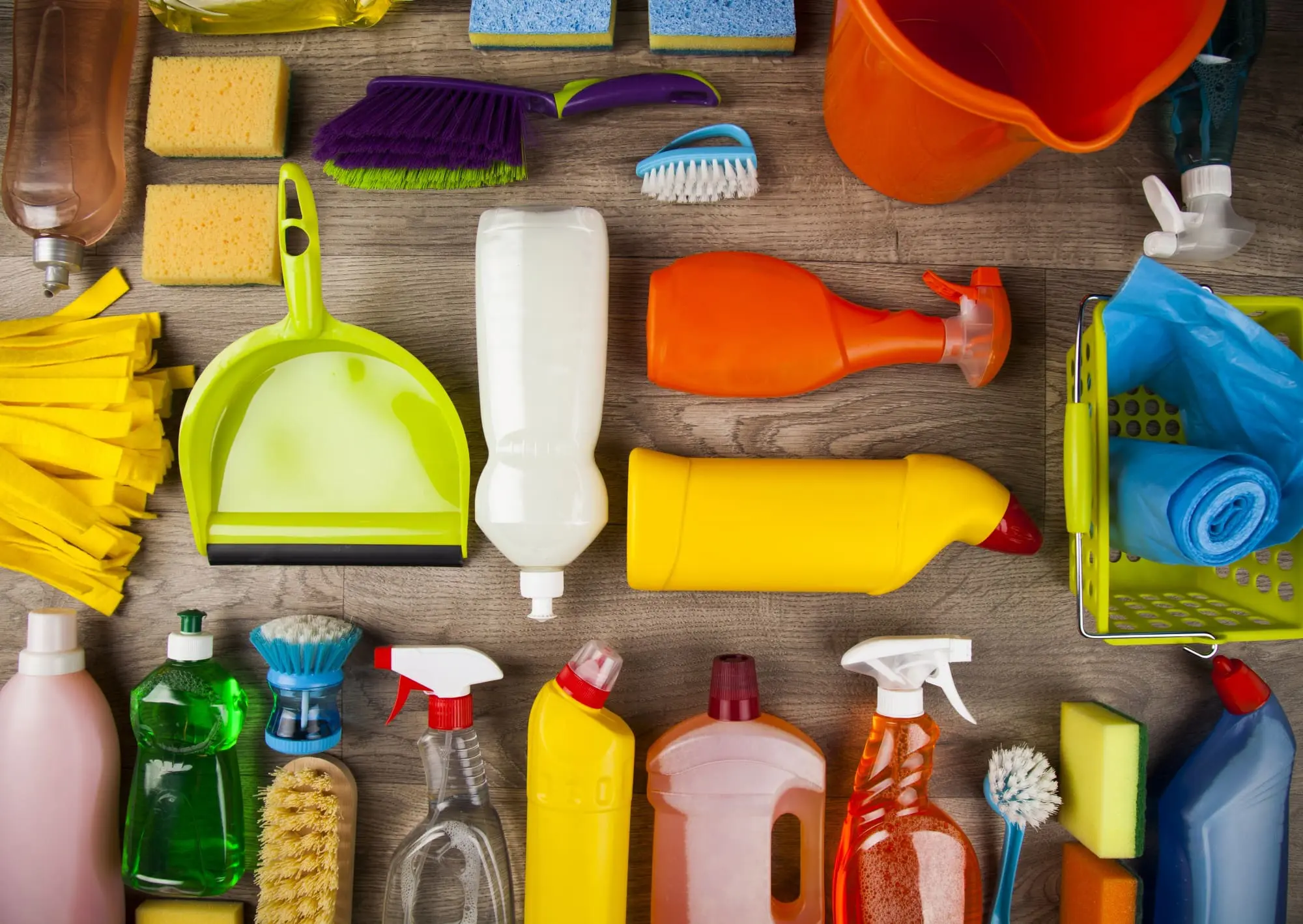 clean safe natural household cleaning products and brands