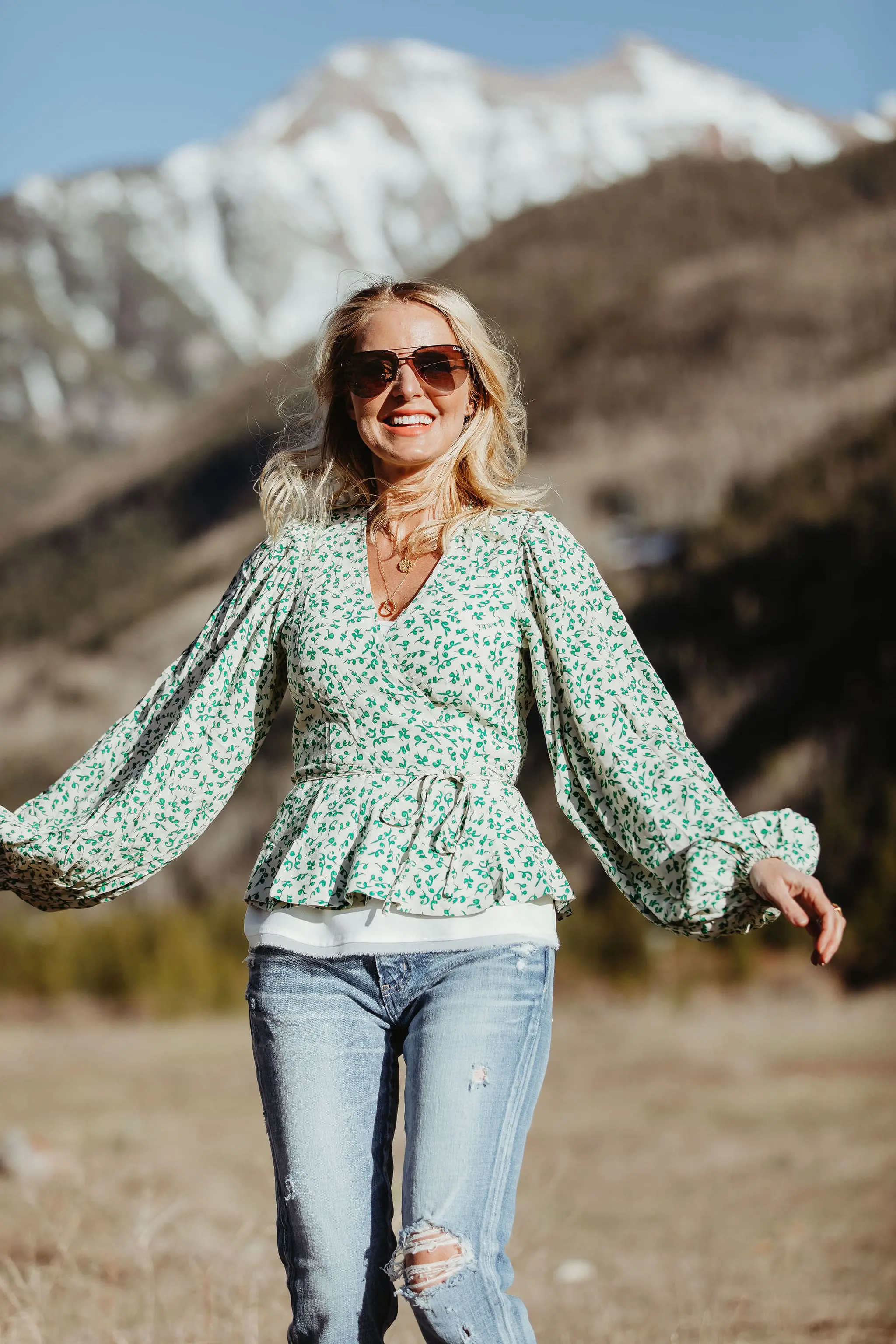 Memorial Day Weekend Sales, Fashion blogger Erin Busbee of BusbeeStyle.com sharing the best sales and promo codes happening this weekend