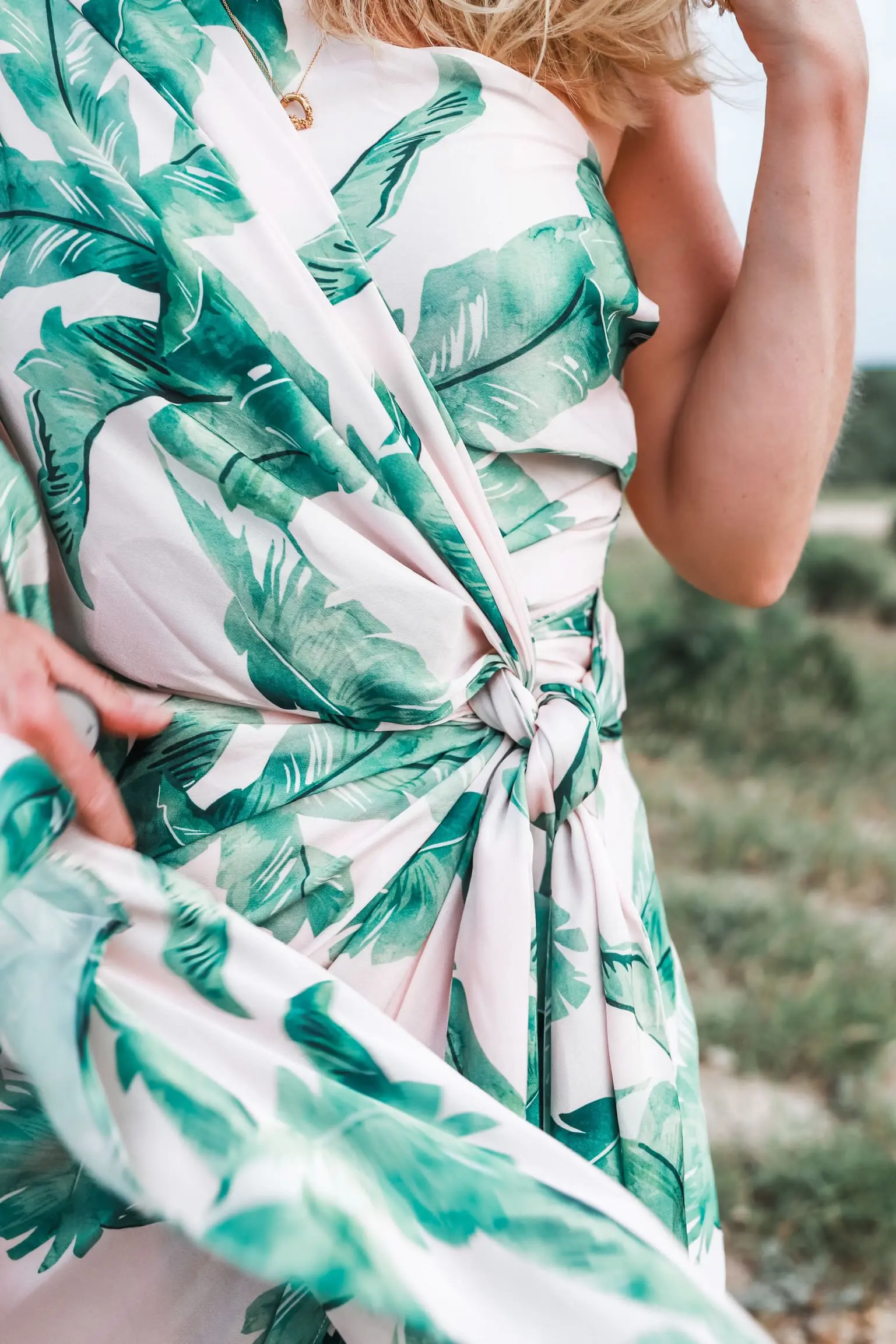 palm print dress, fashion blogger wearing jennifer lopez grammy versace inspired gown Significant Other Bequia palm print dress