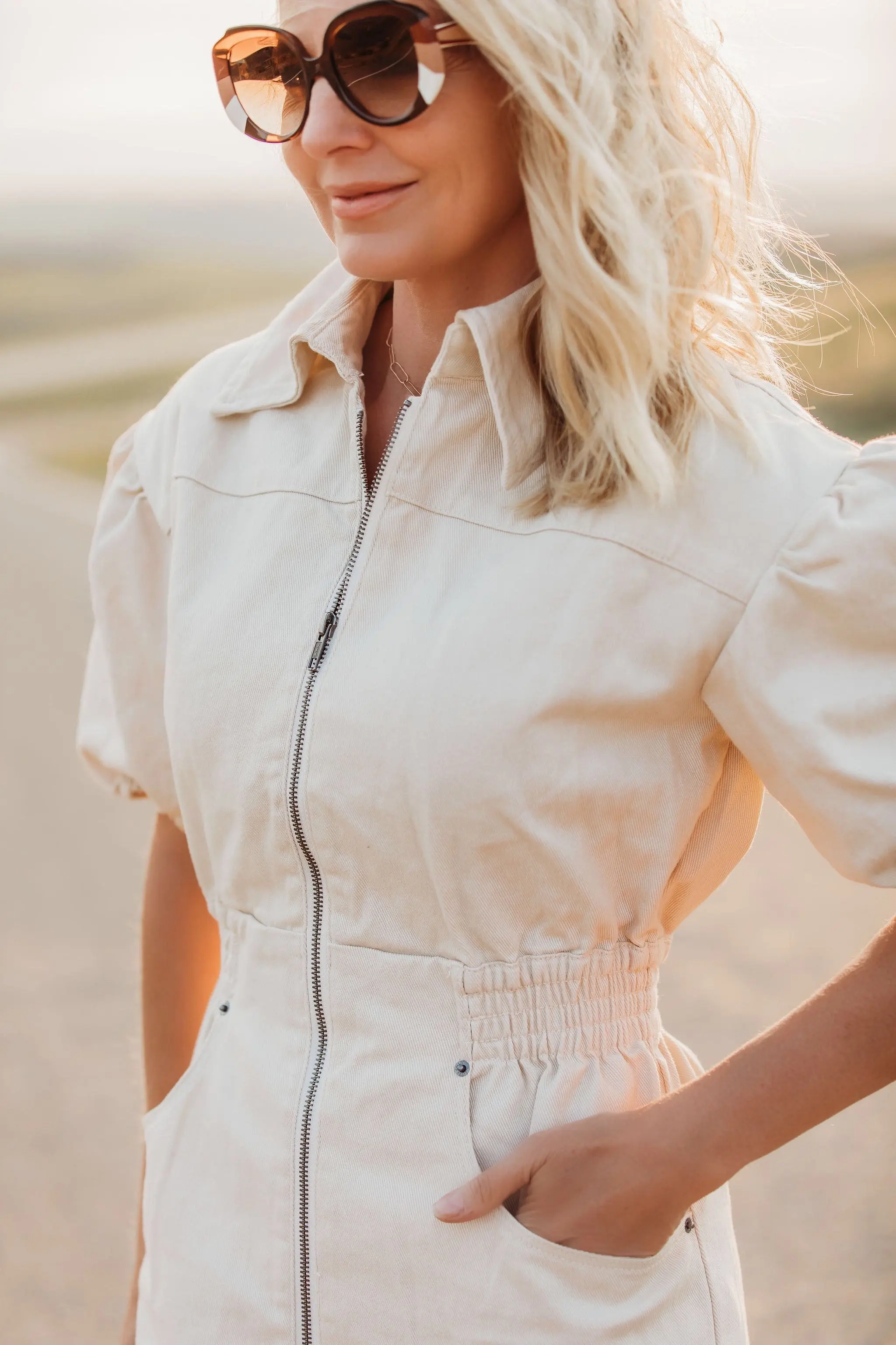 c/meo peripheral puff sleeve mini dress fashion blogger outfit Chloe Venus round sunglasses