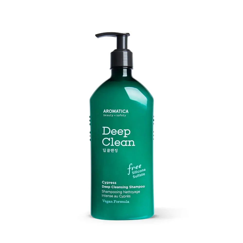 Best Natural Shampoos, Erin Busbee of Busbee Style sharing the best natural shampoo including Aromatica