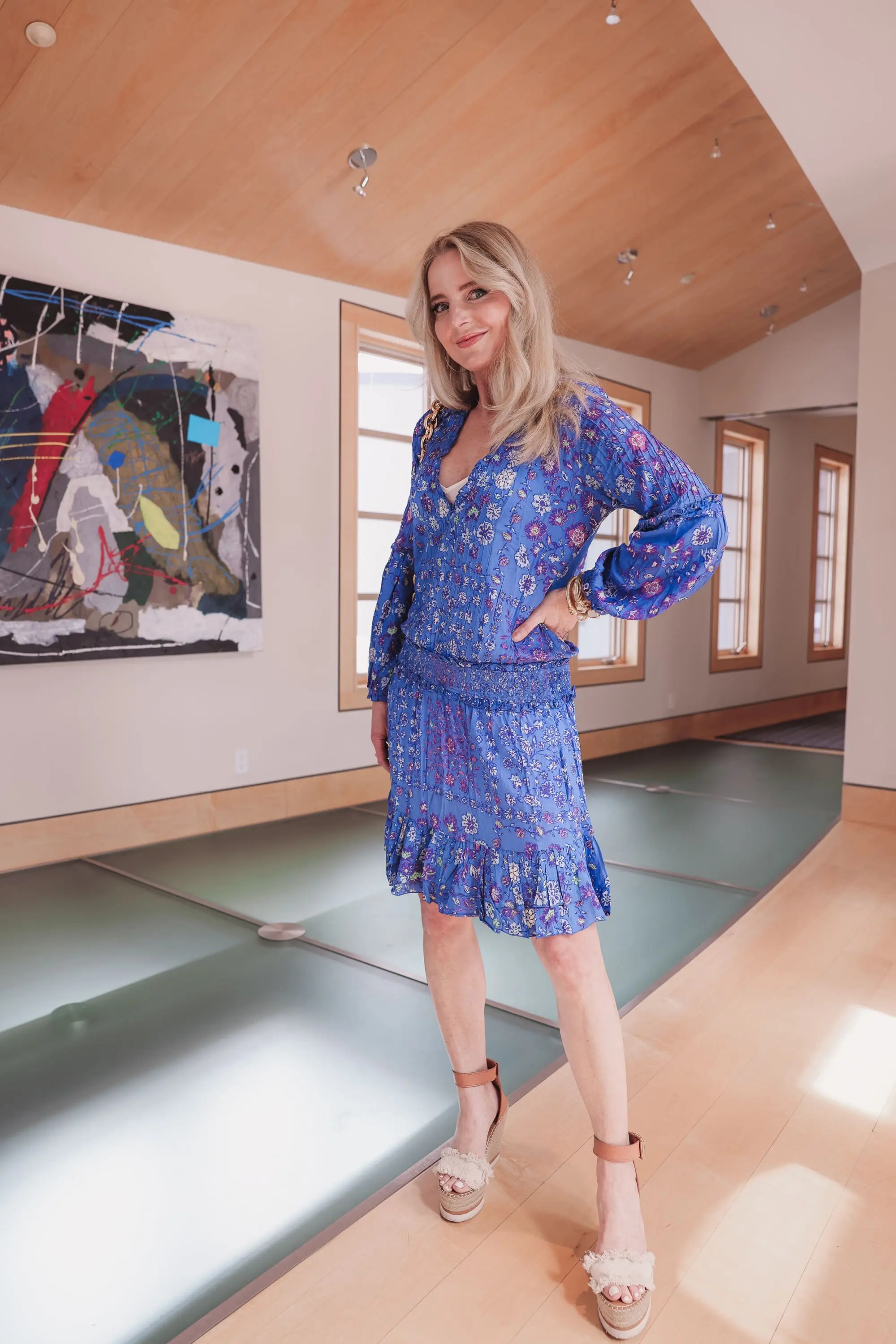 what to wear to a spring wedding, blue floal dress, blue mini dress, spring wedding guest dress, wedding guest, wedding guest dress, what to wear to a wedding as a guest, how to dress for a wedding, how to dress for a spring wedding