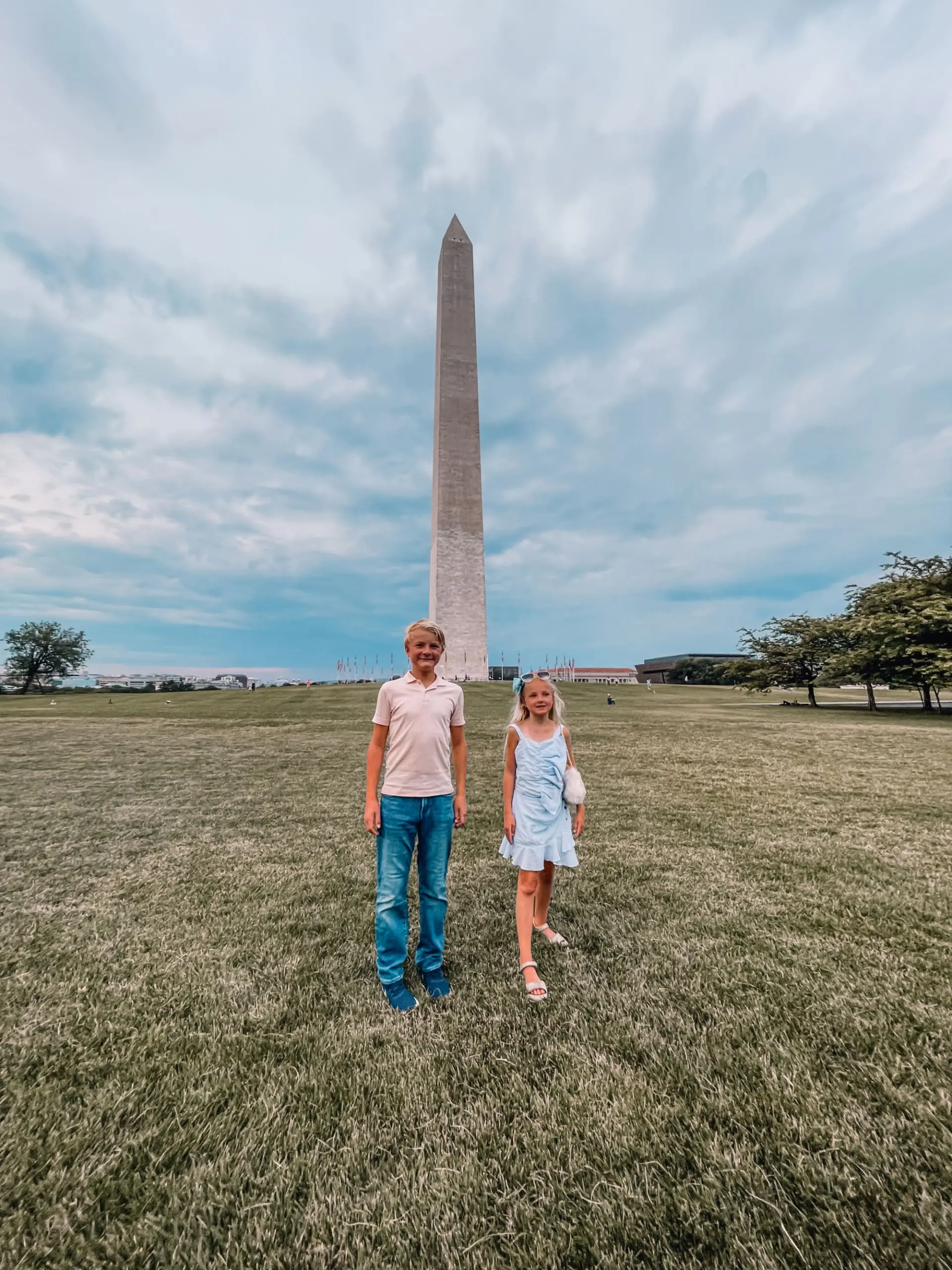 where to stop on a cross-country road trip, best places to stop on a cross country road trip, cross country road trip, west coast to east coast road trip, erin busbee, traveling with kids, how to travel with kids, how to travel with a dog, cross country road trip with kids, washington, DC, washington monument