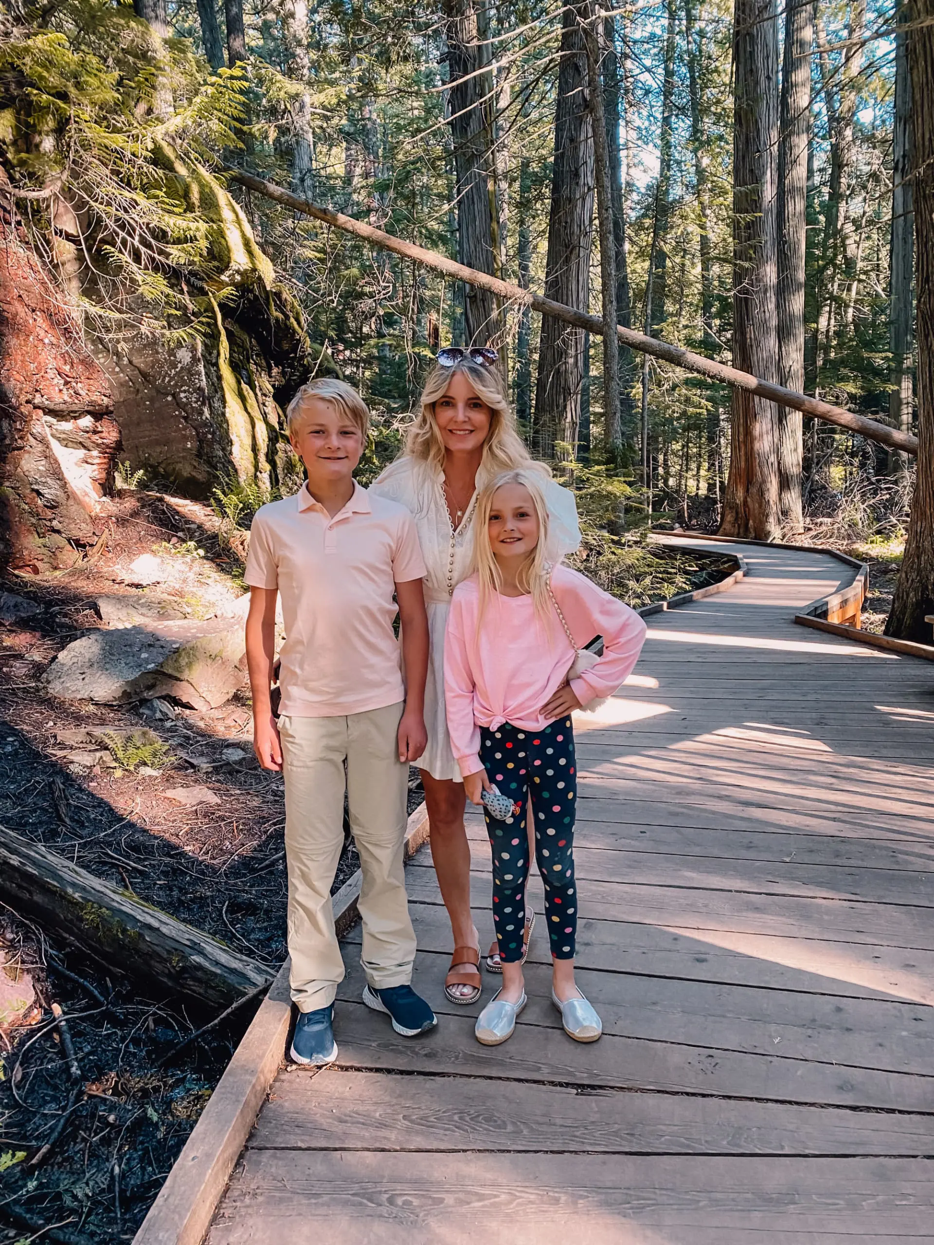 where to stop on a cross-country road trip, best places to stop on a cross country road trip, cross country road trip, west coast to east coast road trip, erin busbee, traveling with kids, how to travel with kids, how to travel with a dog, cross country road trip with kids, kalispell, montana, glacier national park