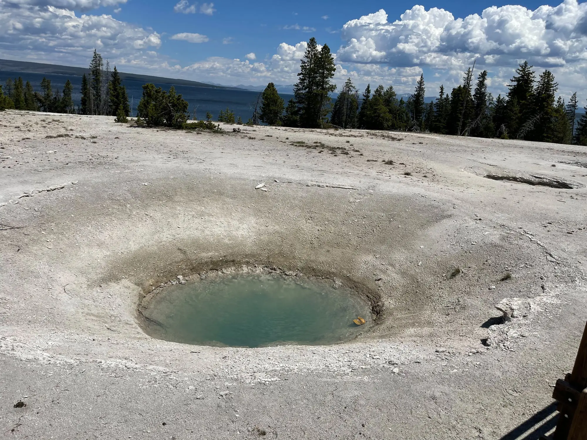 where to stop on a cross-country road trip, best places to stop on a cross country road trip, cross country road trip, west coast to east coast road trip, erin busbee, traveling with kids, how to travel with kids, how to travel with a dog, cross country road trip with kids, yellowstone national park