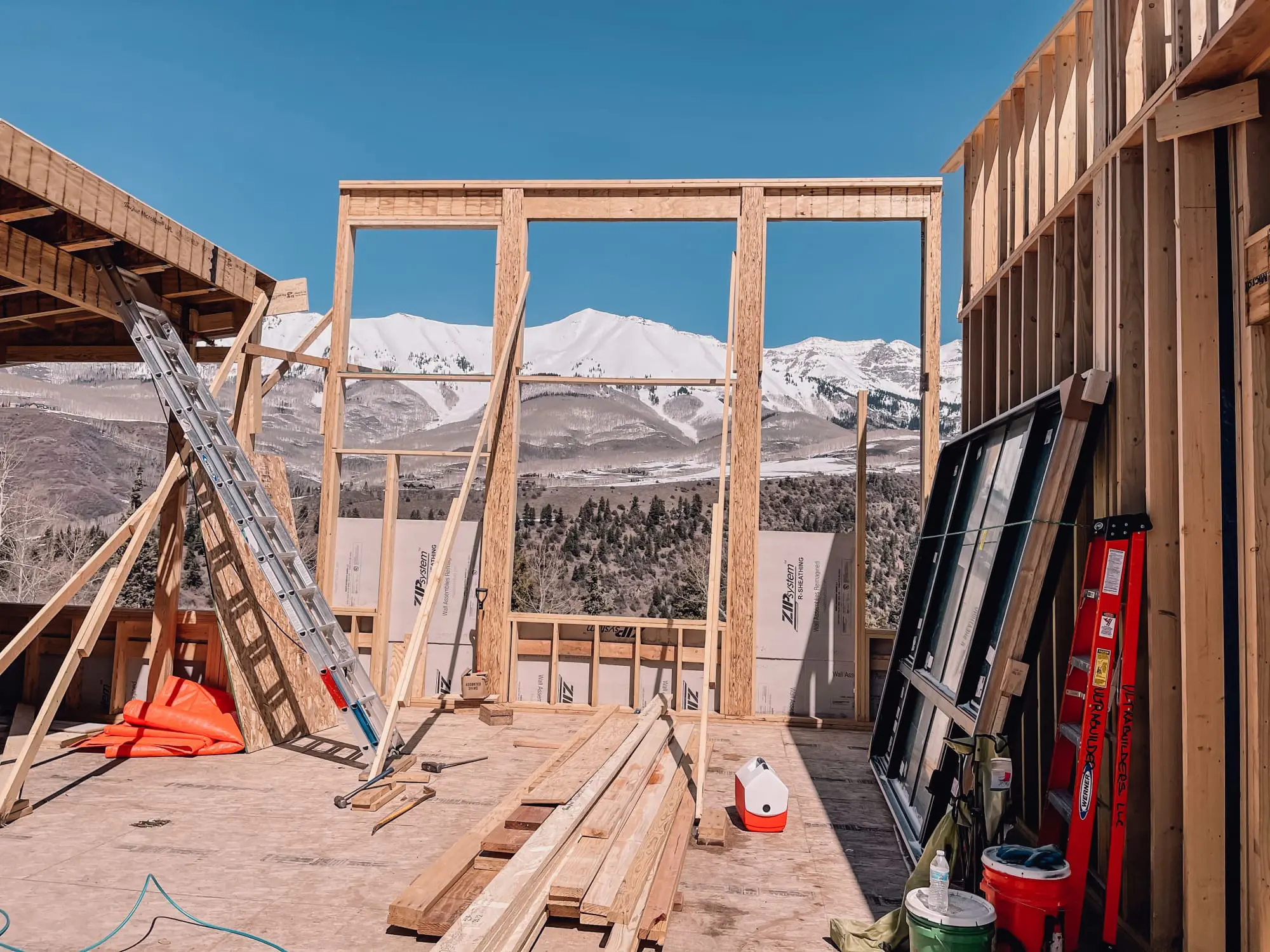 Busbee house in Telluride, modern mountain home build