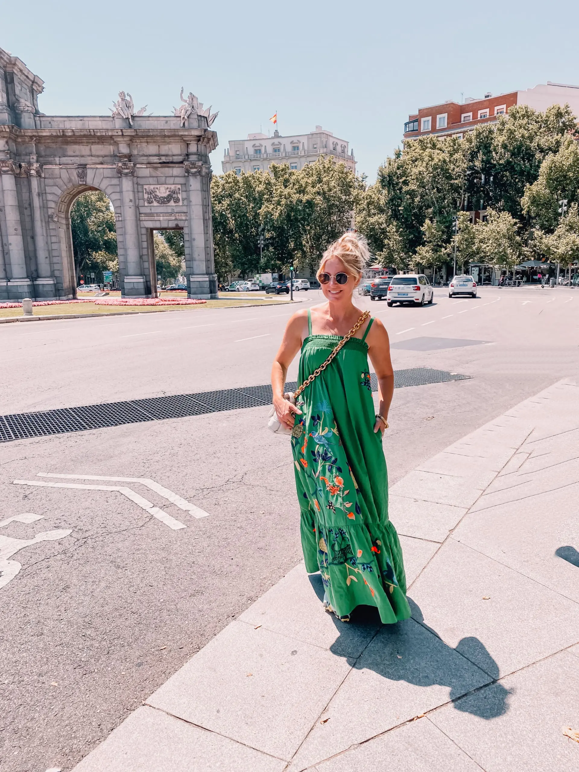 what to wear in spain, how to dress in spain, madrid, how to dress in madrid, what to wear in madrid, how to pack for a trip to spain, trip to spain, packing for spain, erin busbee, anthropologie printed dress, bottega veneta chain cassette bag, express sunglasses