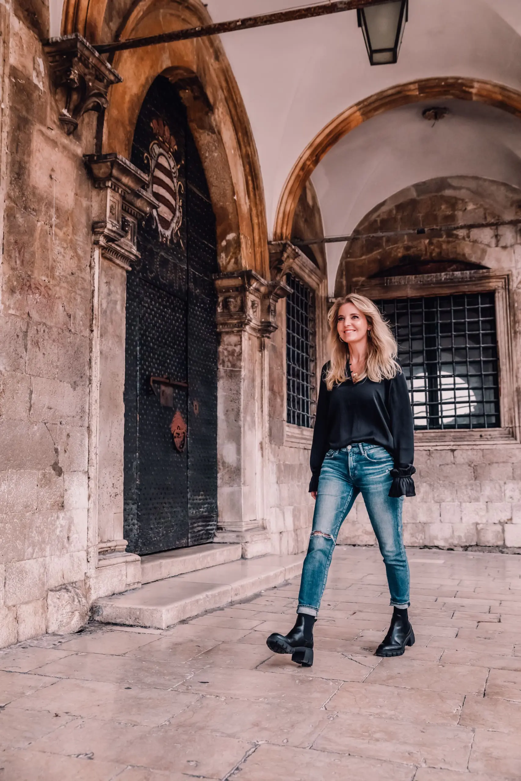 perfect fall outfit, fall outfit, fall outfit formula, fall outfit ideas 2021, fall outfit ideas, fall outfits, erin busbee, paige resa blouse, steve madden hayle boots, moussy vintage lancaster jeans, dubrovnik, Croatia