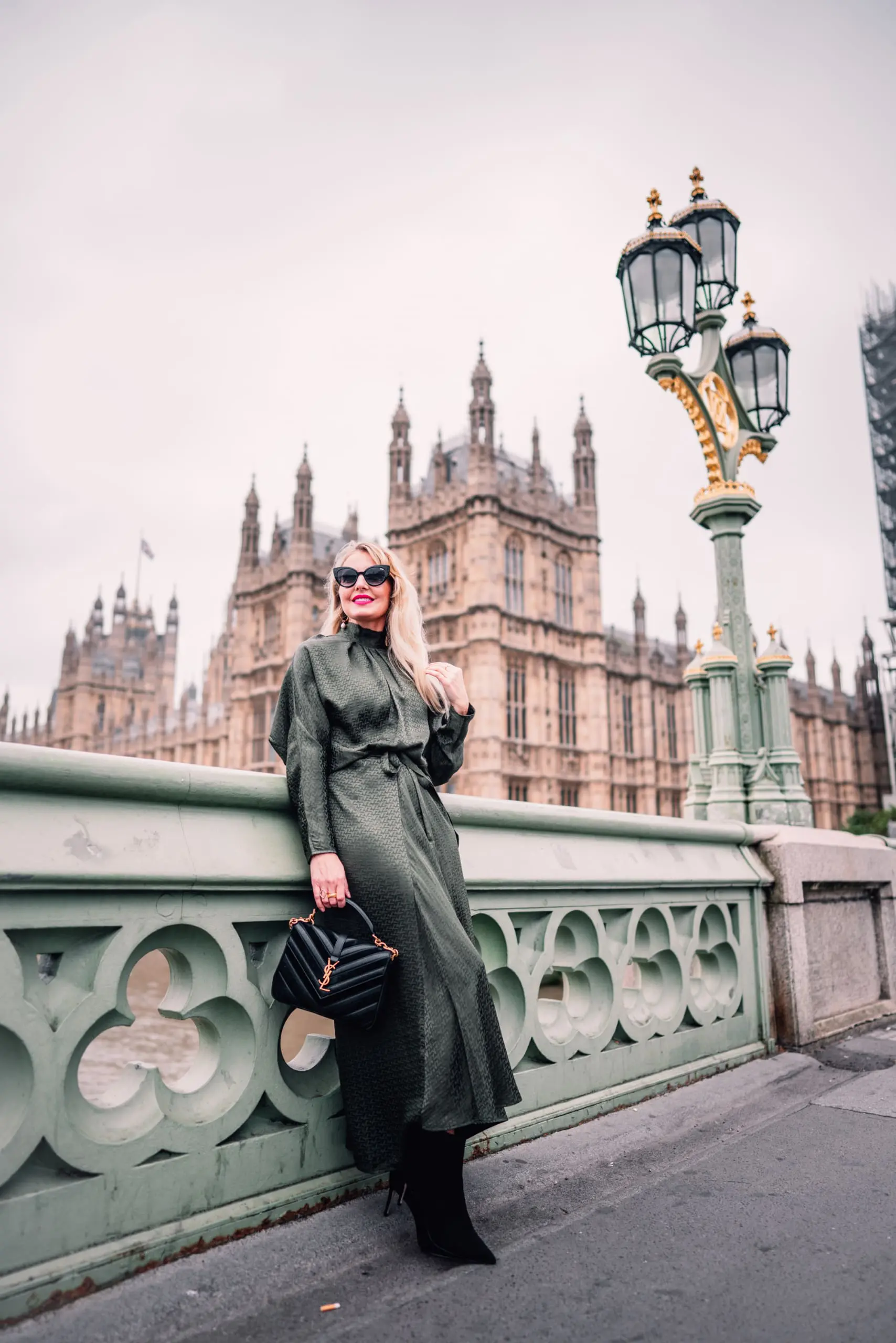 olive green, fall fashion, fall trends, coor trend, army green, erin busbee, zadig & voltaire olive green dress, schutz bette booties, ysl chevron handbag, london, england, fall wedding guest dress, olive green dress, olive green fashion finds