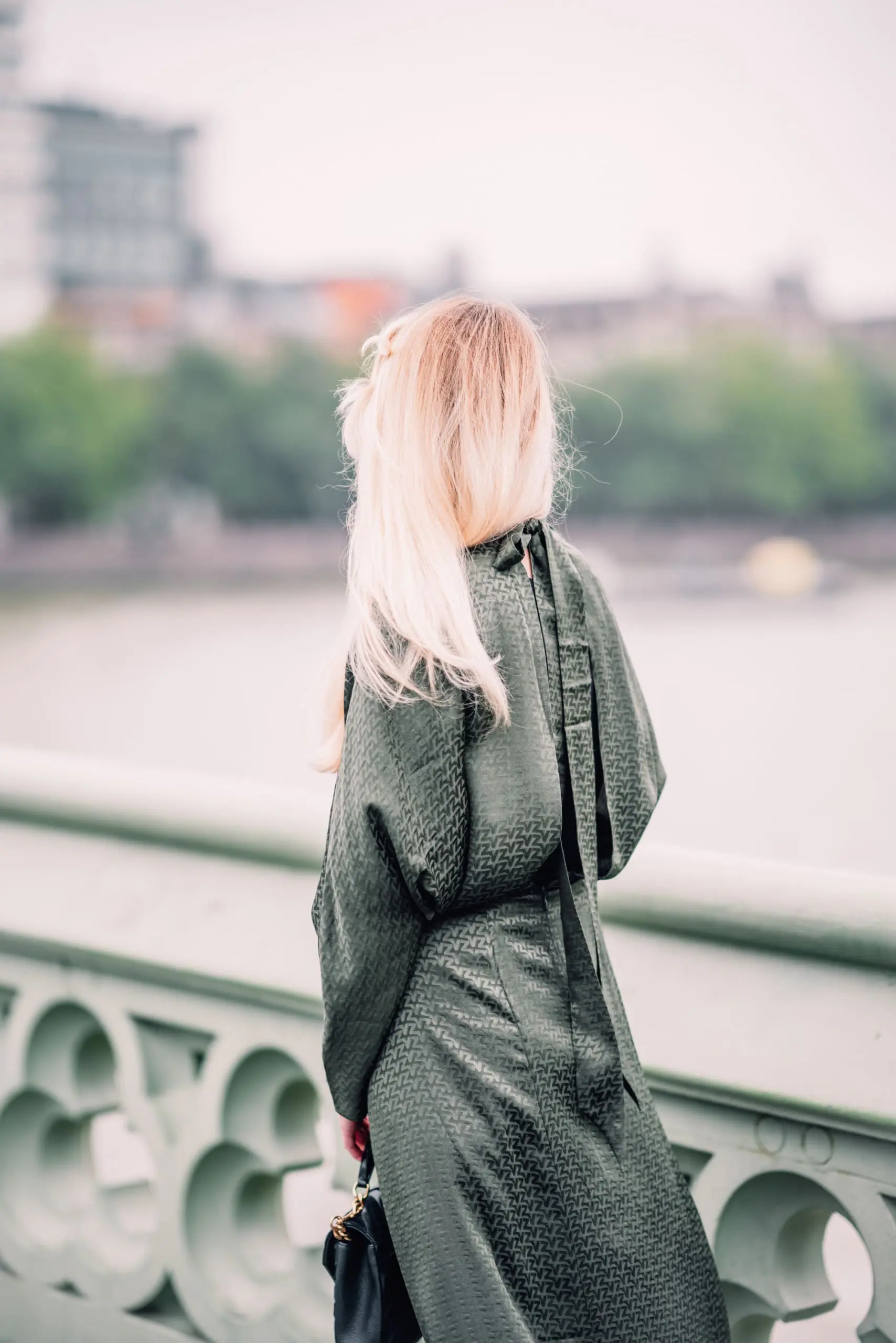 olive green, fall fashion, fall trends, coor trend, army green, erin busbee, zadig & voltaire olive green dress, schutz bette booties, ysl chevron handbag, london, england, fall wedding guest dress, olive green dress, olive green fashion finds
