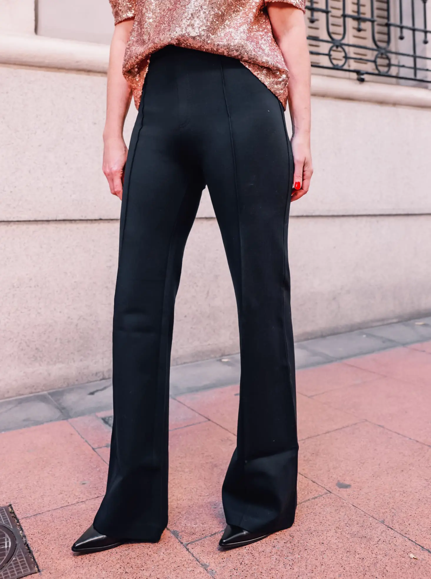 holiday party outfits, holiday party looks, casual holidays, what to wear during holidays, casual holiday outfits, casual holiday looks, what to wear on casual holiday, holidays at home, erin busbee, spanx wide leg pants, allison joy gold puff sleeve sequin top, sam edelman pumps, evereve holiday outfits
