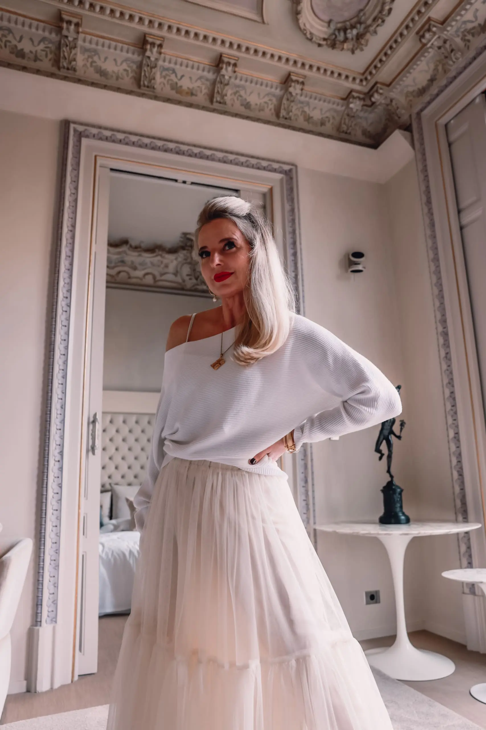 how to mix styles like a pro, how to mix styles, how to mix style types, style types mixed, mixed styles, masculine and feminine, feminine and edgy, twinset milano tulle skirt, off should white ribbed sweater, dolce vita haddie wedge chelsea boots, oscar de la renta inital necklace, julie vos cuff, erin busbee, el palauet, barcelona, spain