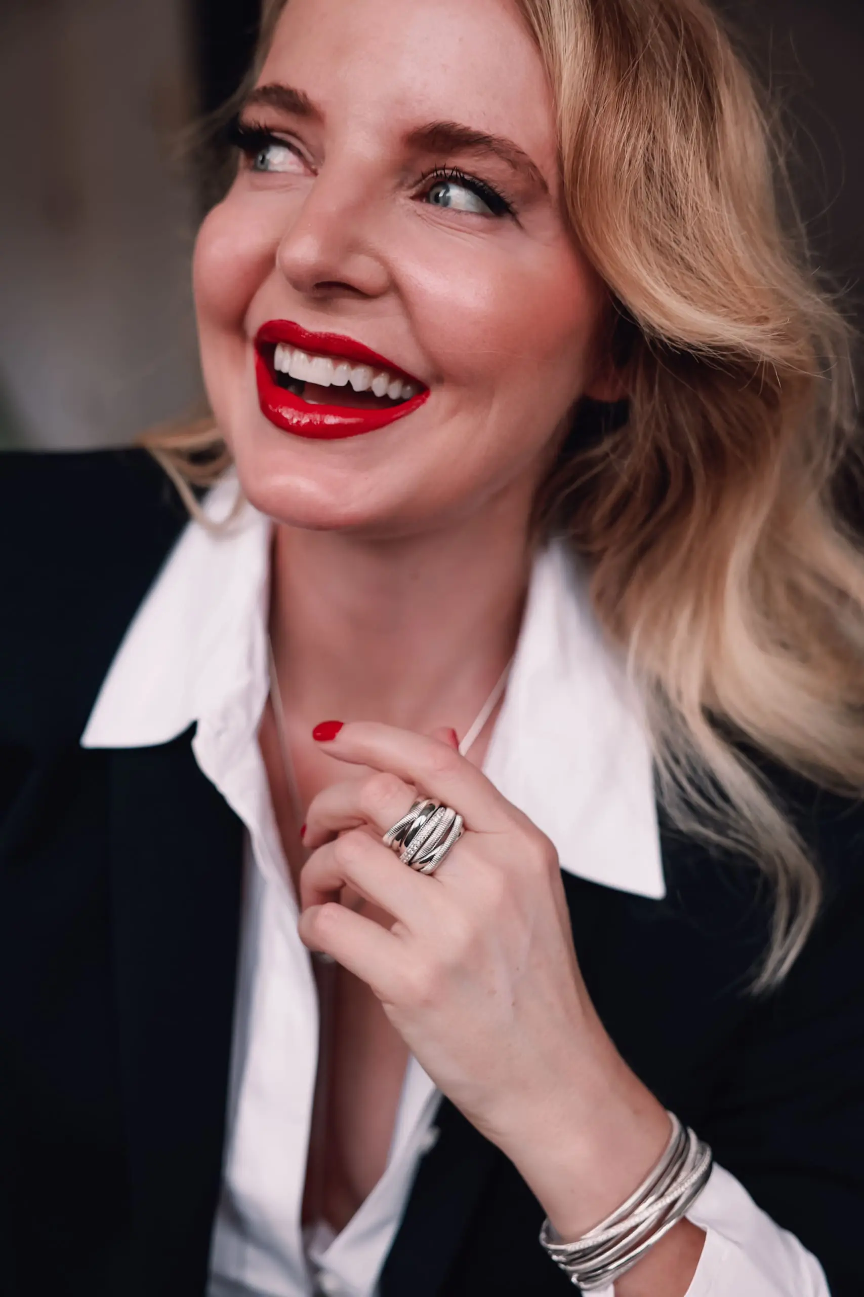 midlife awakening, midlife best life, judith ripka jewelry, judith ripka fine jewelry, judith ripka, erin busbee, madrid, spain, fine jewelry, best silver fine jewelry, high quality silver jewelry
