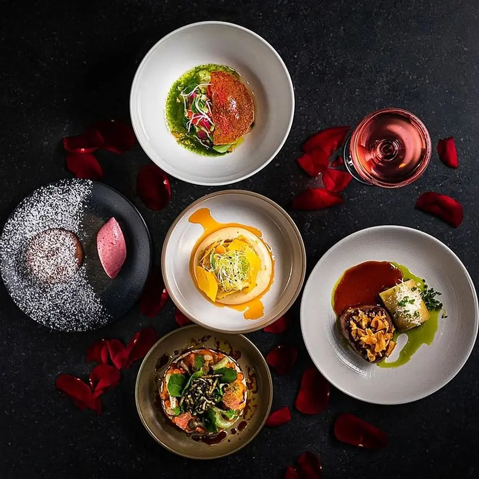 weekend getaway in amsterdam, Holland, Netherlands chef Dennis Huwaë Daalder restaurant, travel to Amsterdam