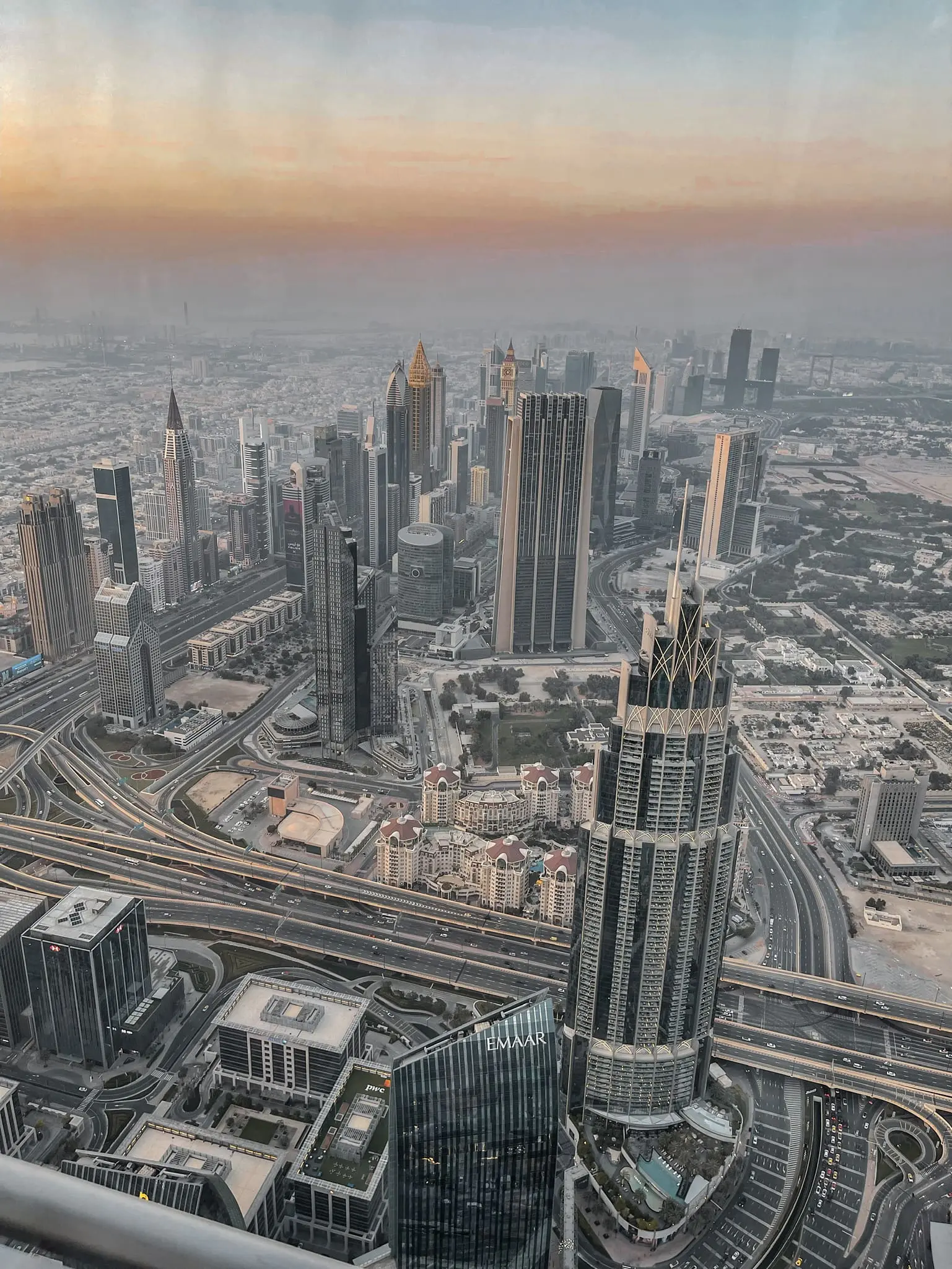 planning a trip to the middle east, where to go in the middle east, how to plan a trip to the middle east, dubai, united arab emirates, UAE, tallest building in the world, Burj Khalifa, visiting Burj Khalifa, views from Burj Khalifa, erin busbee, busbee style, busbee family travels