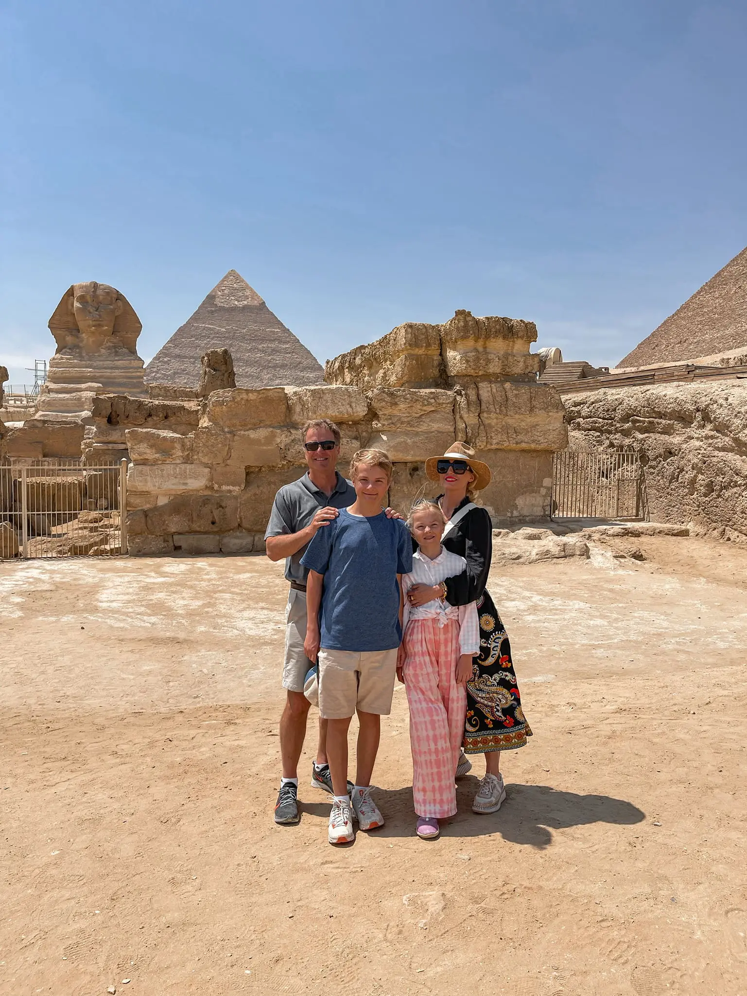 planning a trip to the middle east, where to go in the middle east, how to plan a trip to the middle east, The Great Pyramids of Giza, Egypt, Cairo Egypt, erin busbee, busbee style, busbee family travels, cairo trip, great pyramids of giza trip