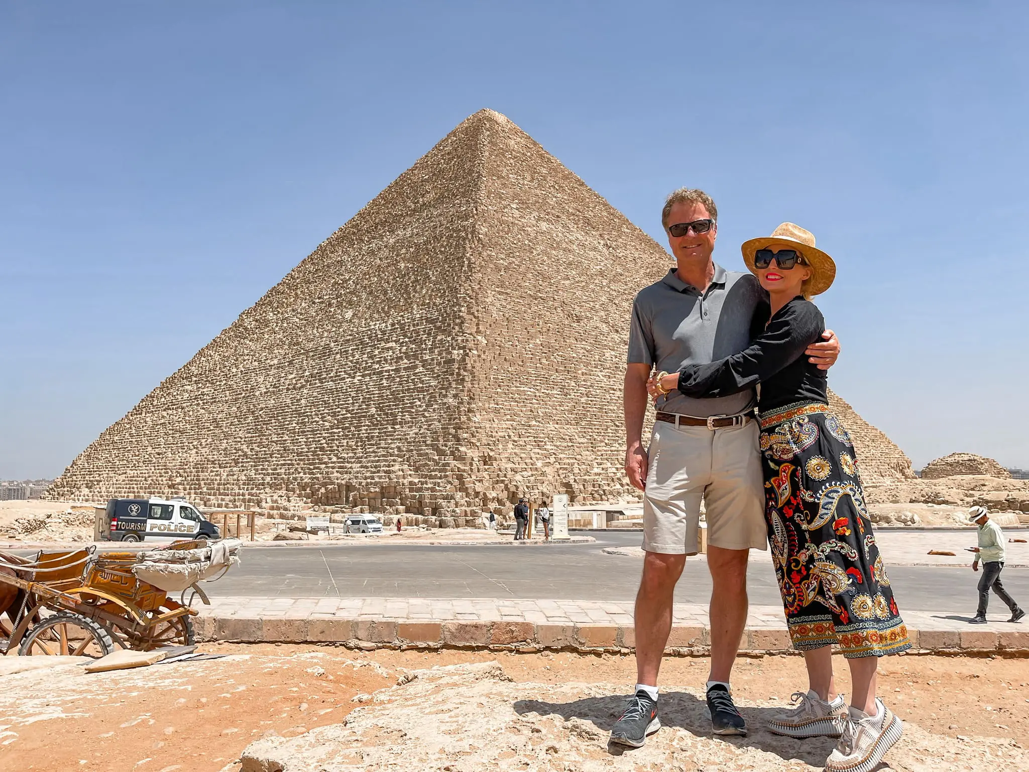 planning a trip to the middle east, where to go in the middle east, how to plan a trip to the middle east, The Great Pyramids of Giza, Egypt, Cairo Egypt, erin busbee, busbee style, busbee family travels, cairo trip, great pyramids of giza trip