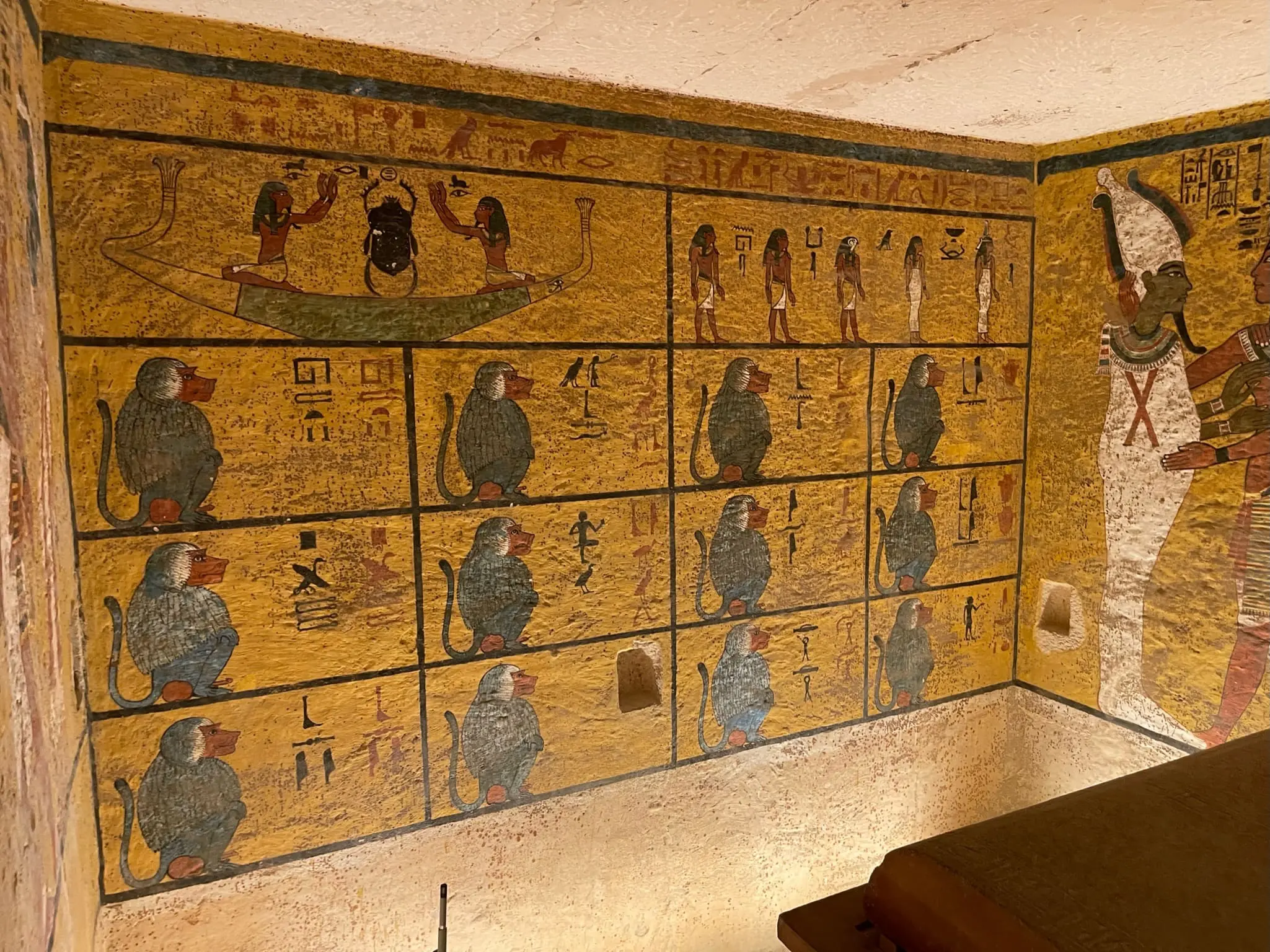 planning a trip to the middle east, where to go in the middle east, how to plan a trip to the middle east, Luxor, Egypt, erin busbee, busbee style, busbee family travels, what to do in luxor, valley of the kings, tomb of king tut, king tut's tomb, king tutankhamun