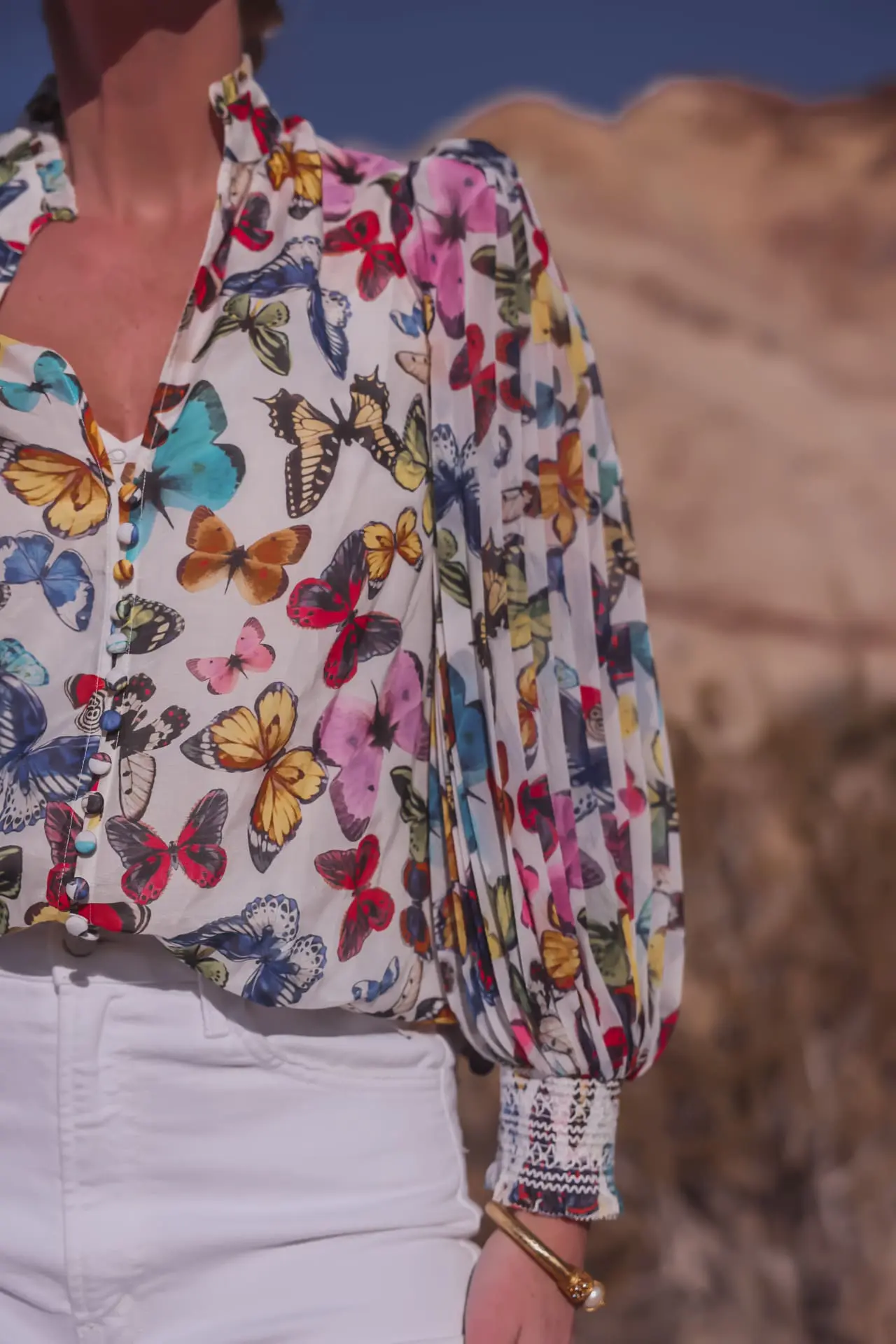 easter outfit with white jeans