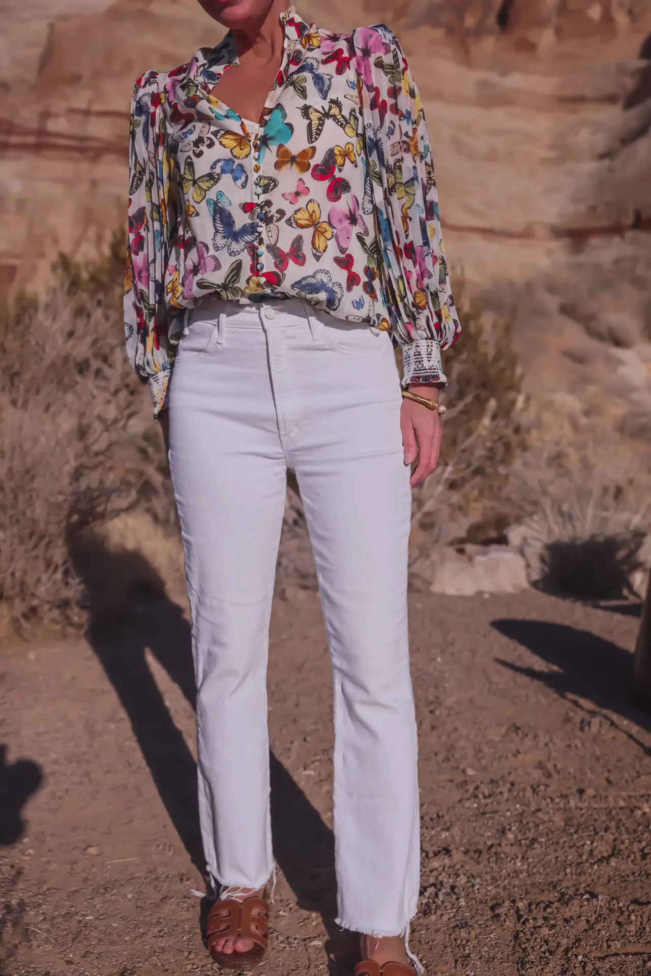 casual easter outfit for moms