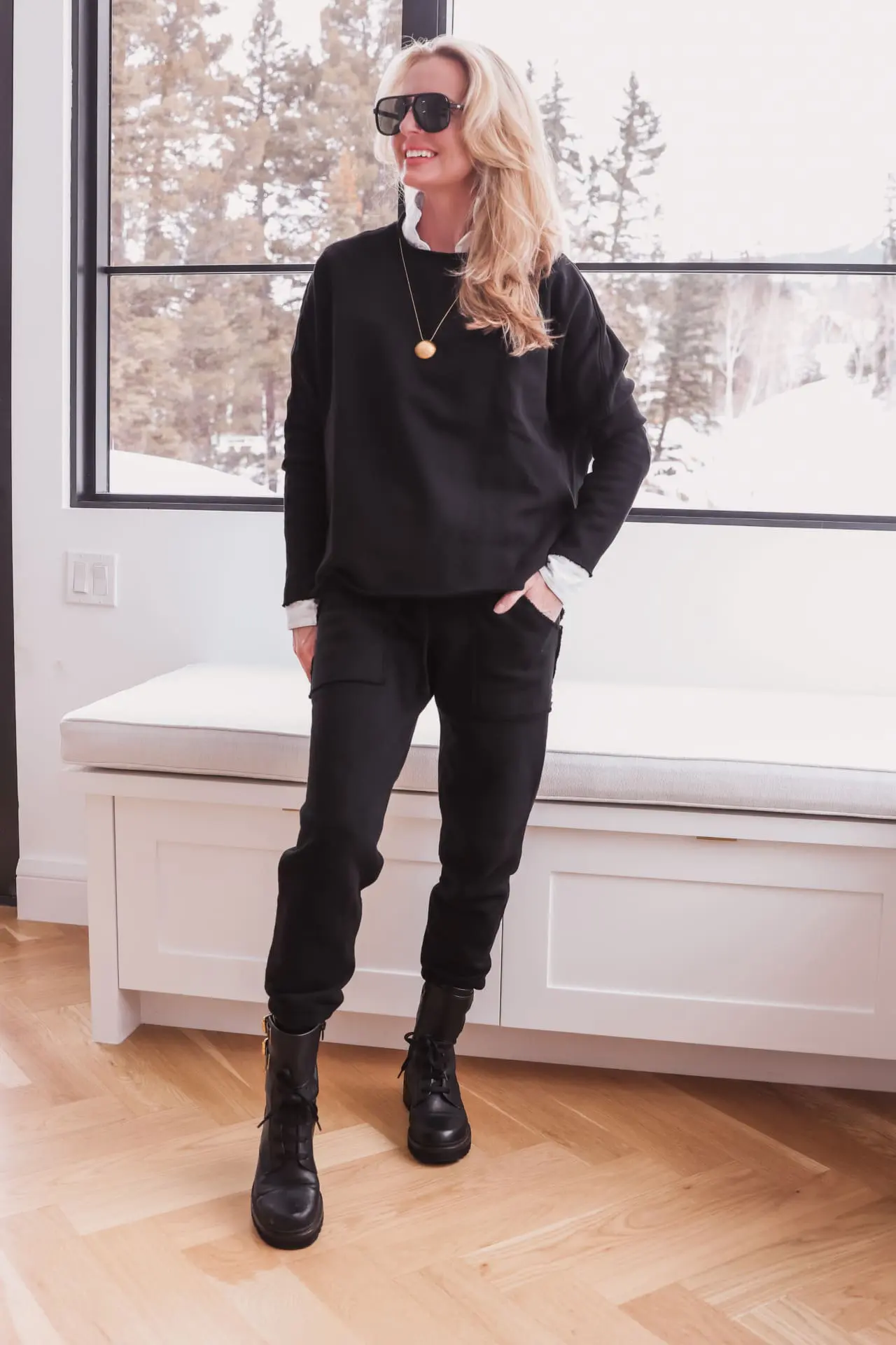 All-Black Winter Brunch Outfit