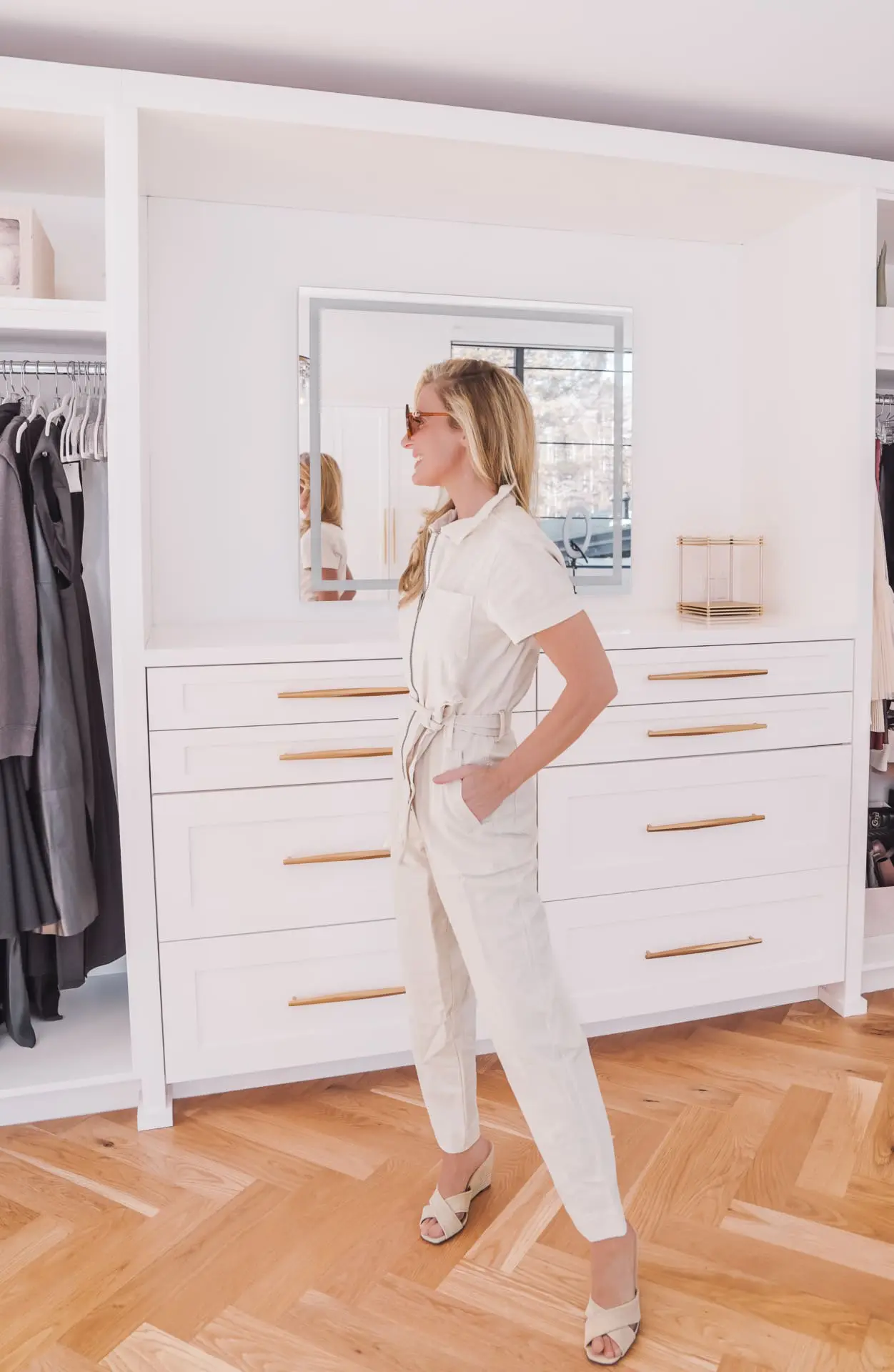 woman sharing Tips on Jumpsuits Over 40