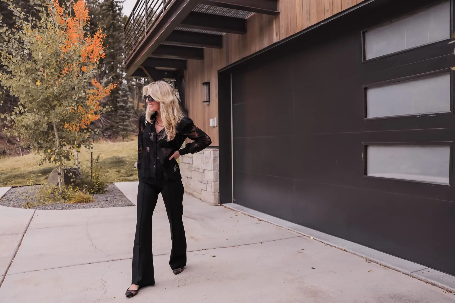 Slimming Black Flared Pants