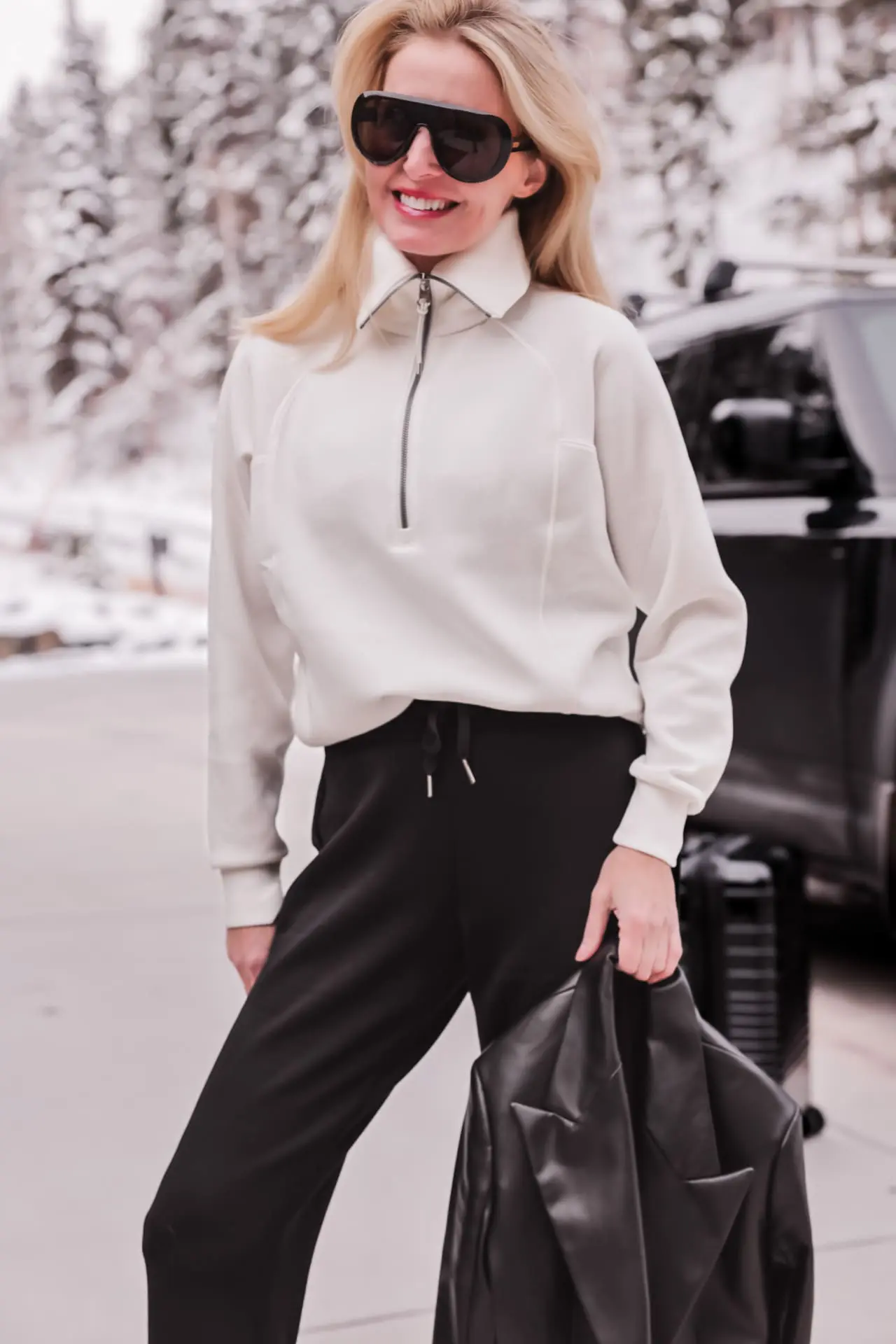AirEssentials Half Zip in Powder | Comfy & Stylish Travel Outfits