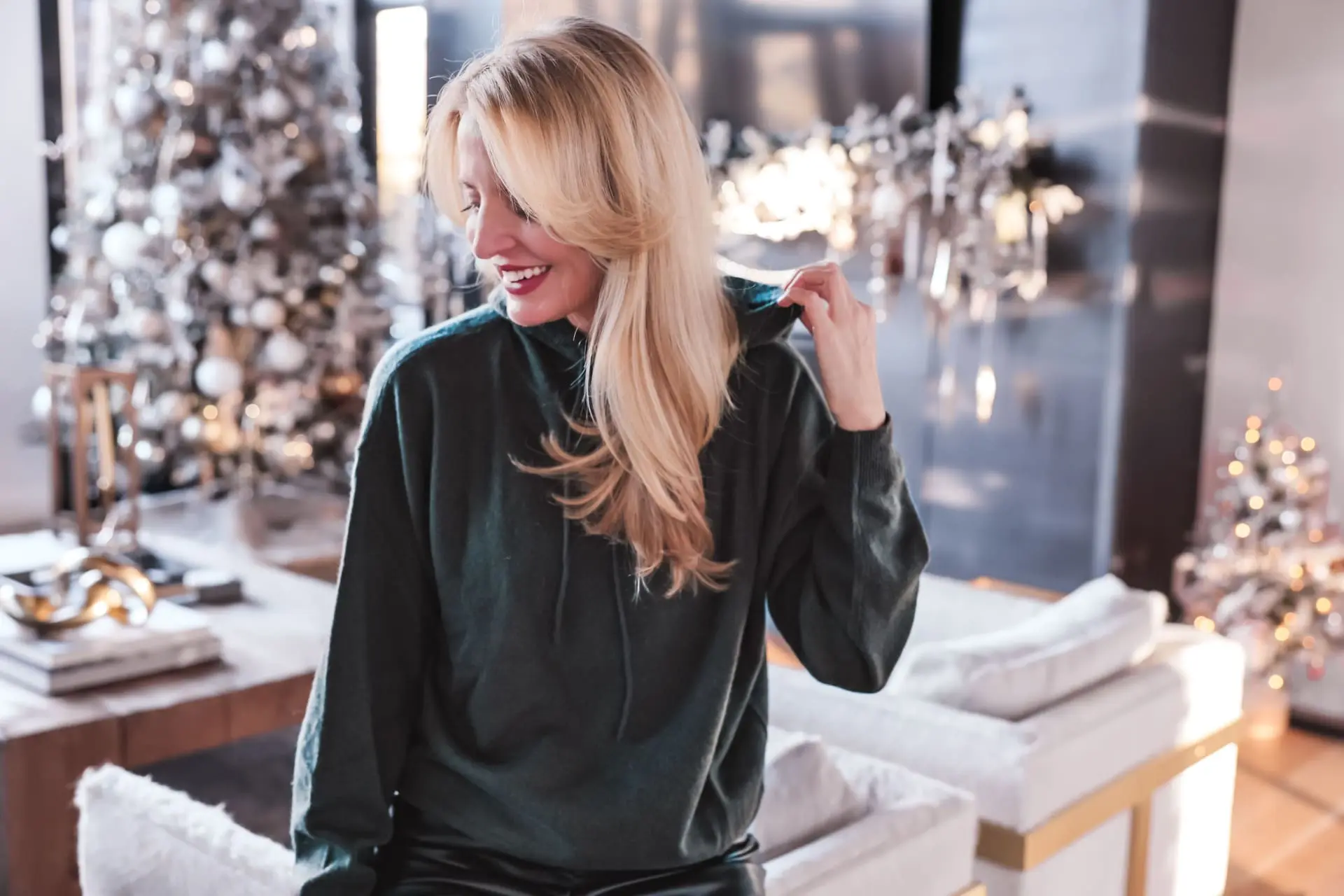 Cashmere Hoodie for holidays